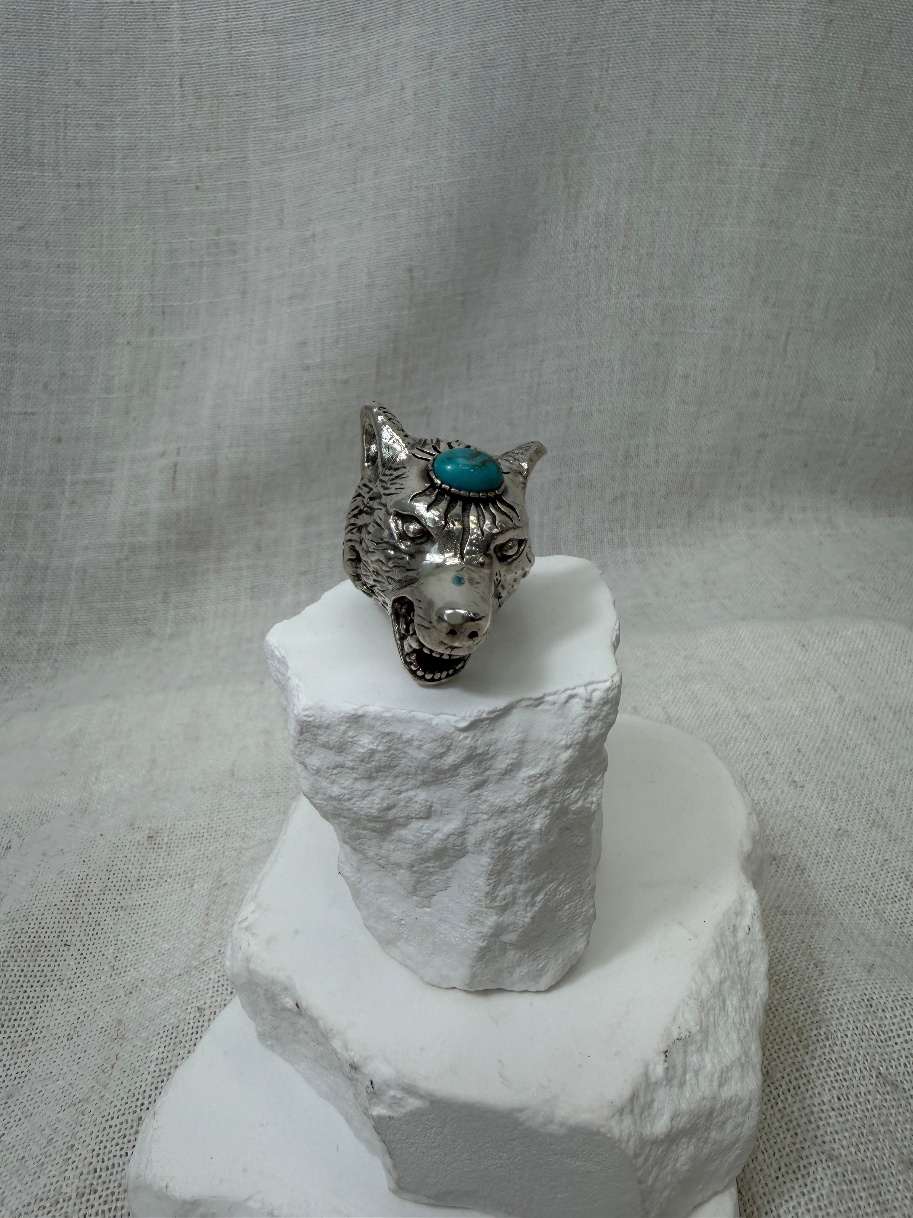 Gucci Sterling Silver Anger Forest Wolf Head Ring Size 8.5