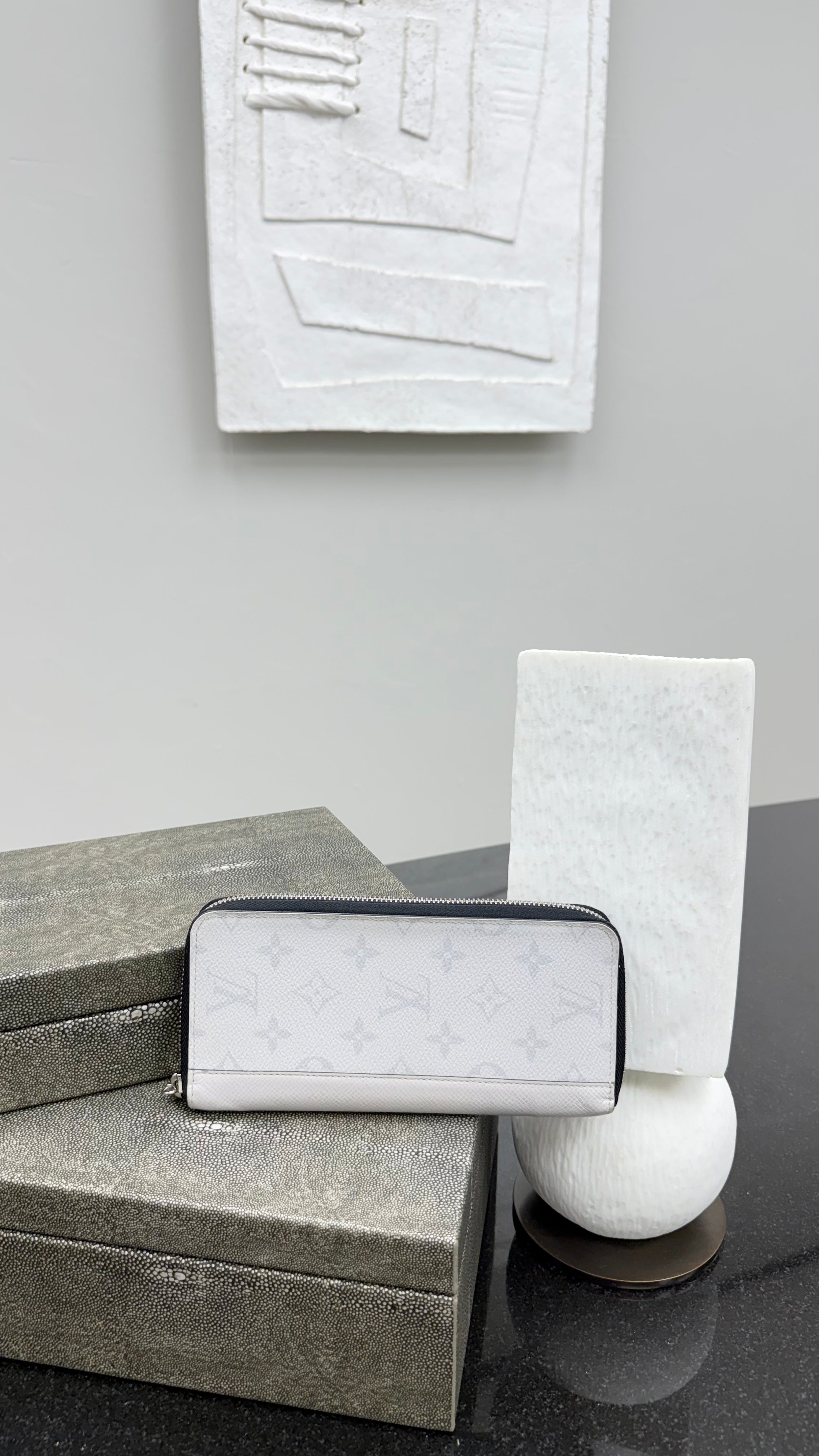 Louis Vuitton Antarctic Taigarama Zippy Organizer Wallet