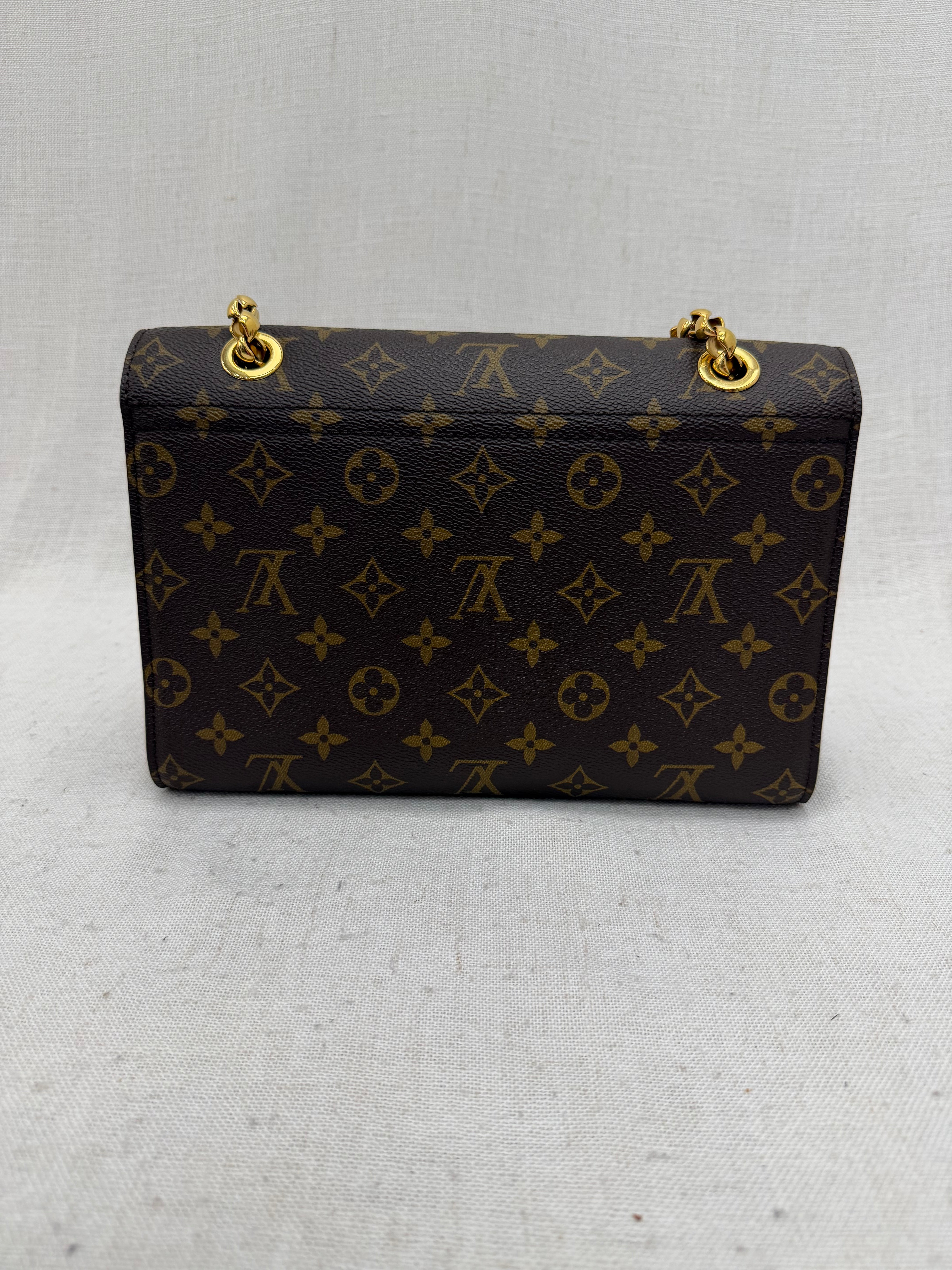 LIKE NEW- Louis Vuitton Monogram Victoire Shoulder Bag