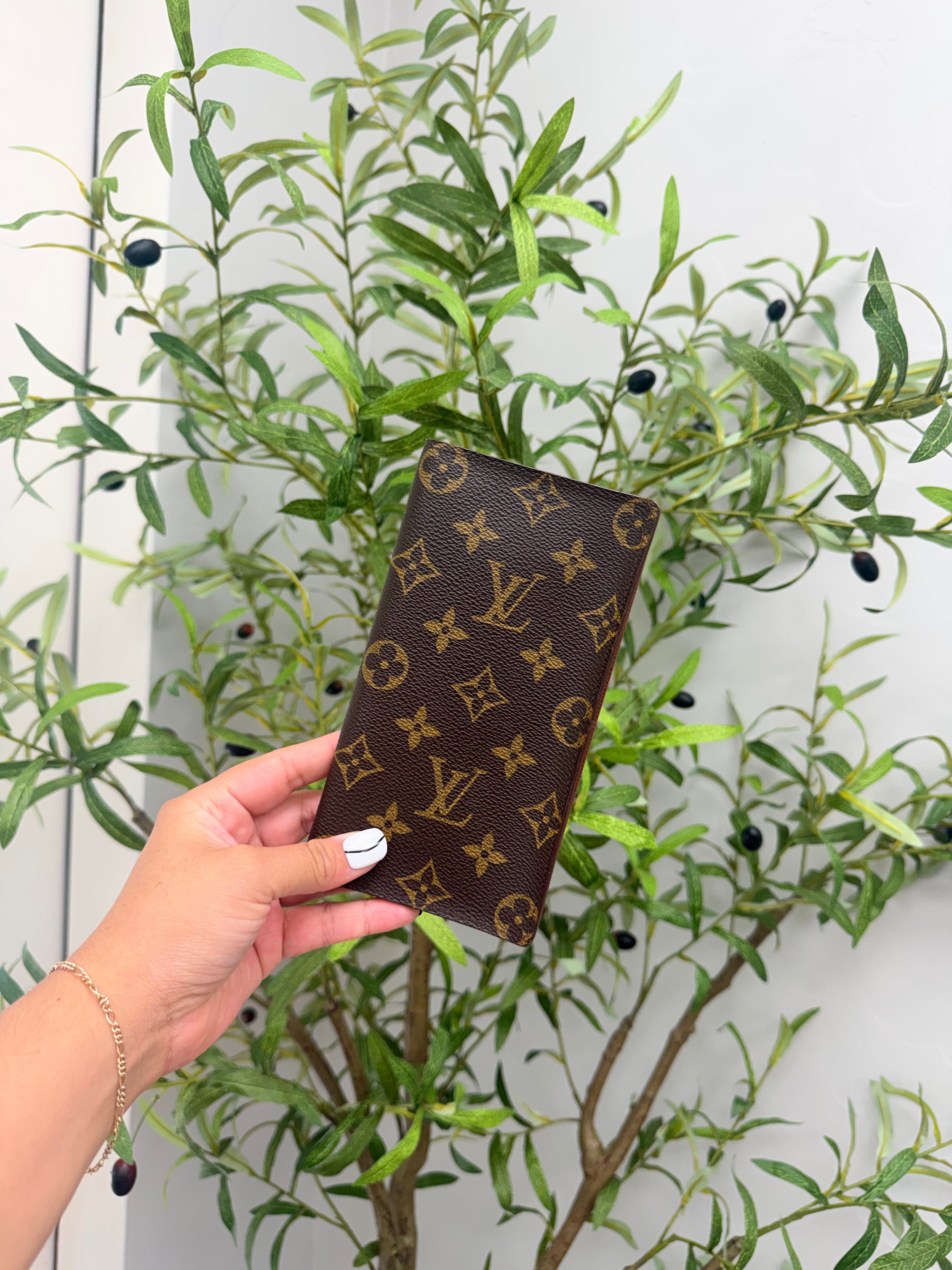 Louis Vuitton Monogram Bifold Long Wallet