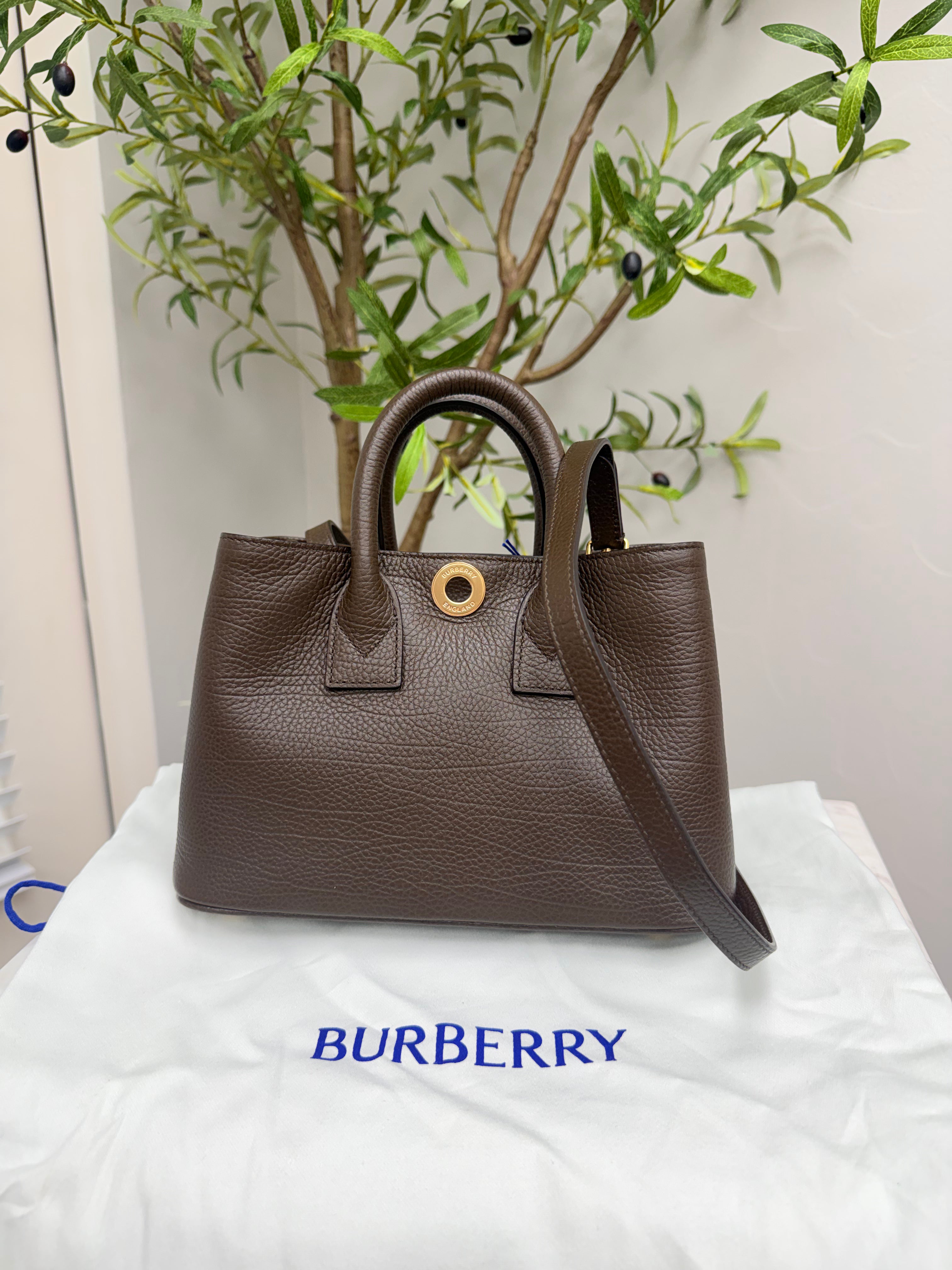BRAND NEW - Burberry Brown Grained Leather Small Bermondsey Crossbody Tote Bag