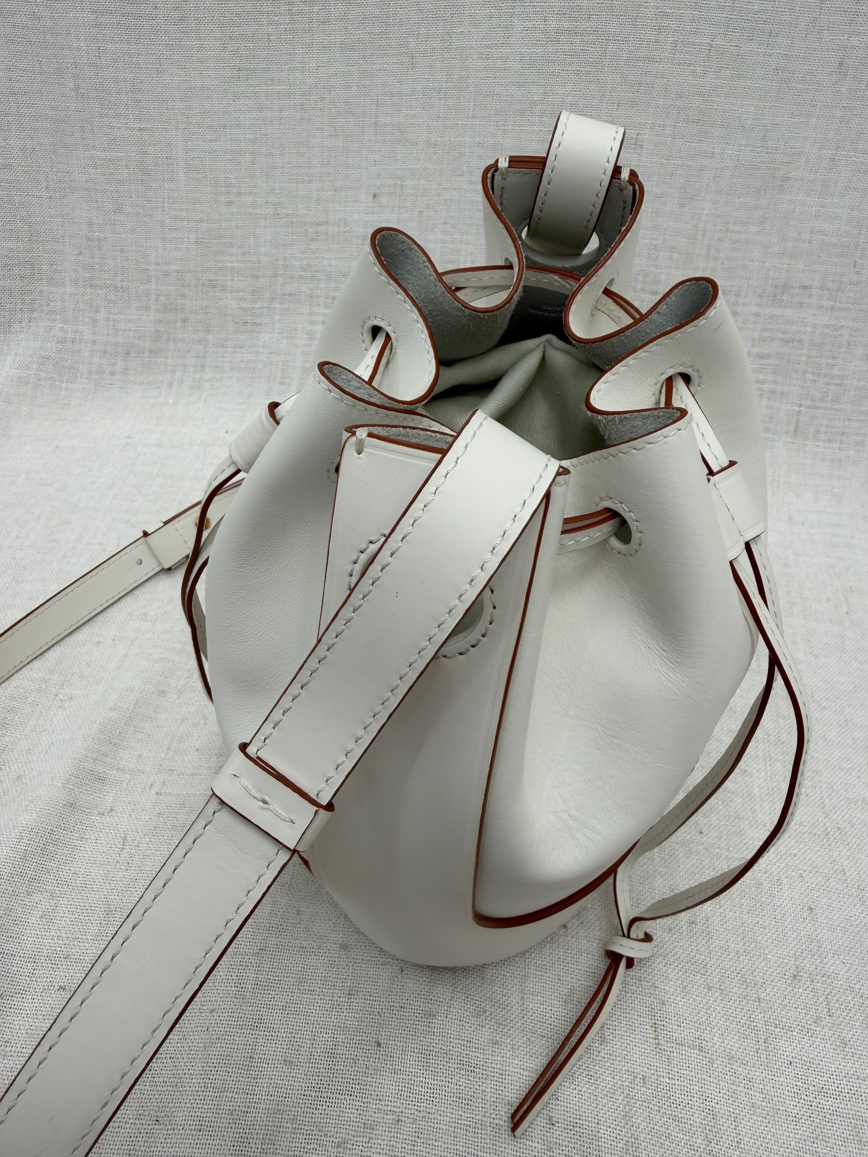 LIKE NEW- Loewe White Leather Small Balloon Bucket Bag