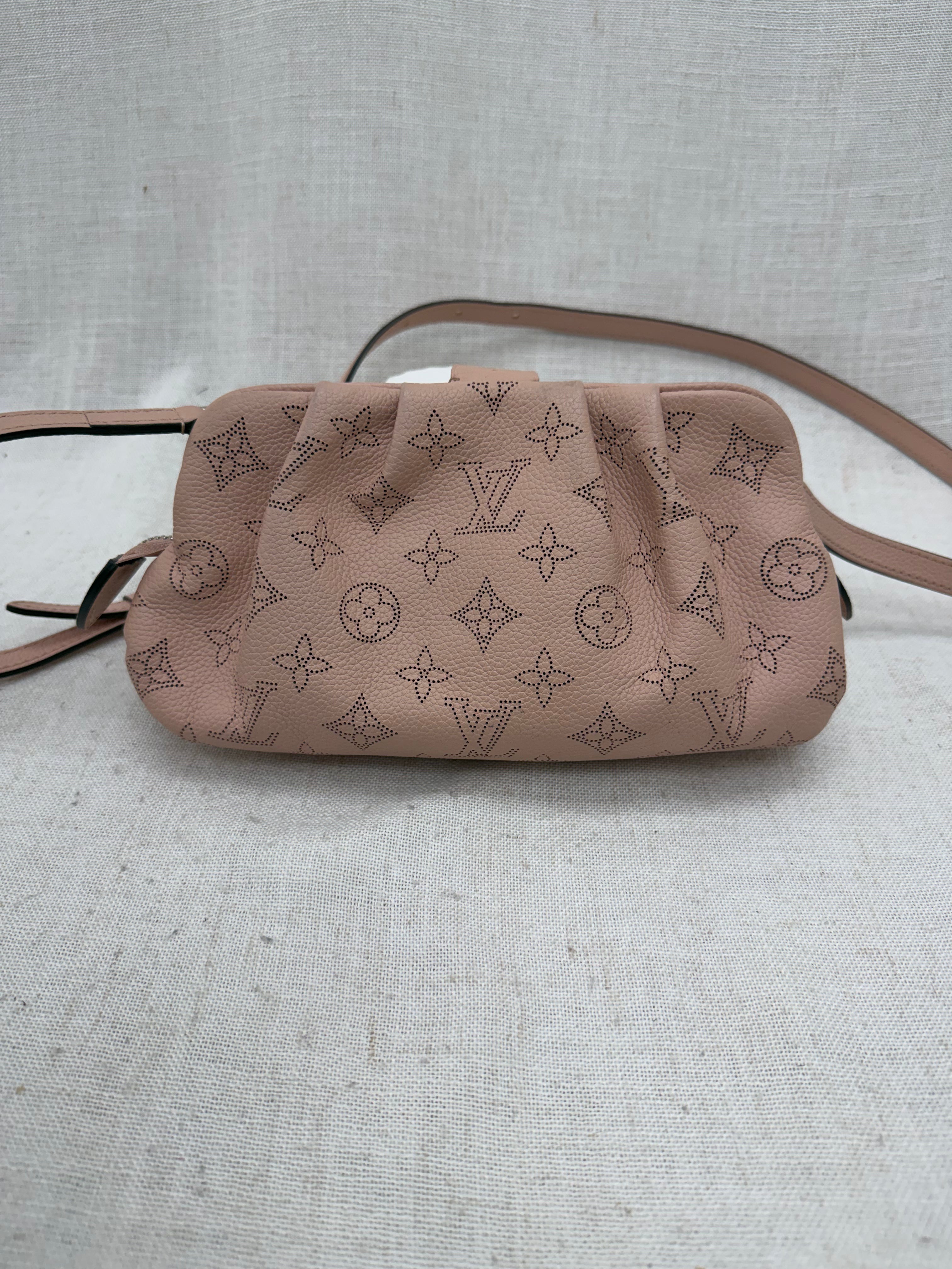 Louis Vuitton Dusty Rose Mahina Leather Scala Crossbody