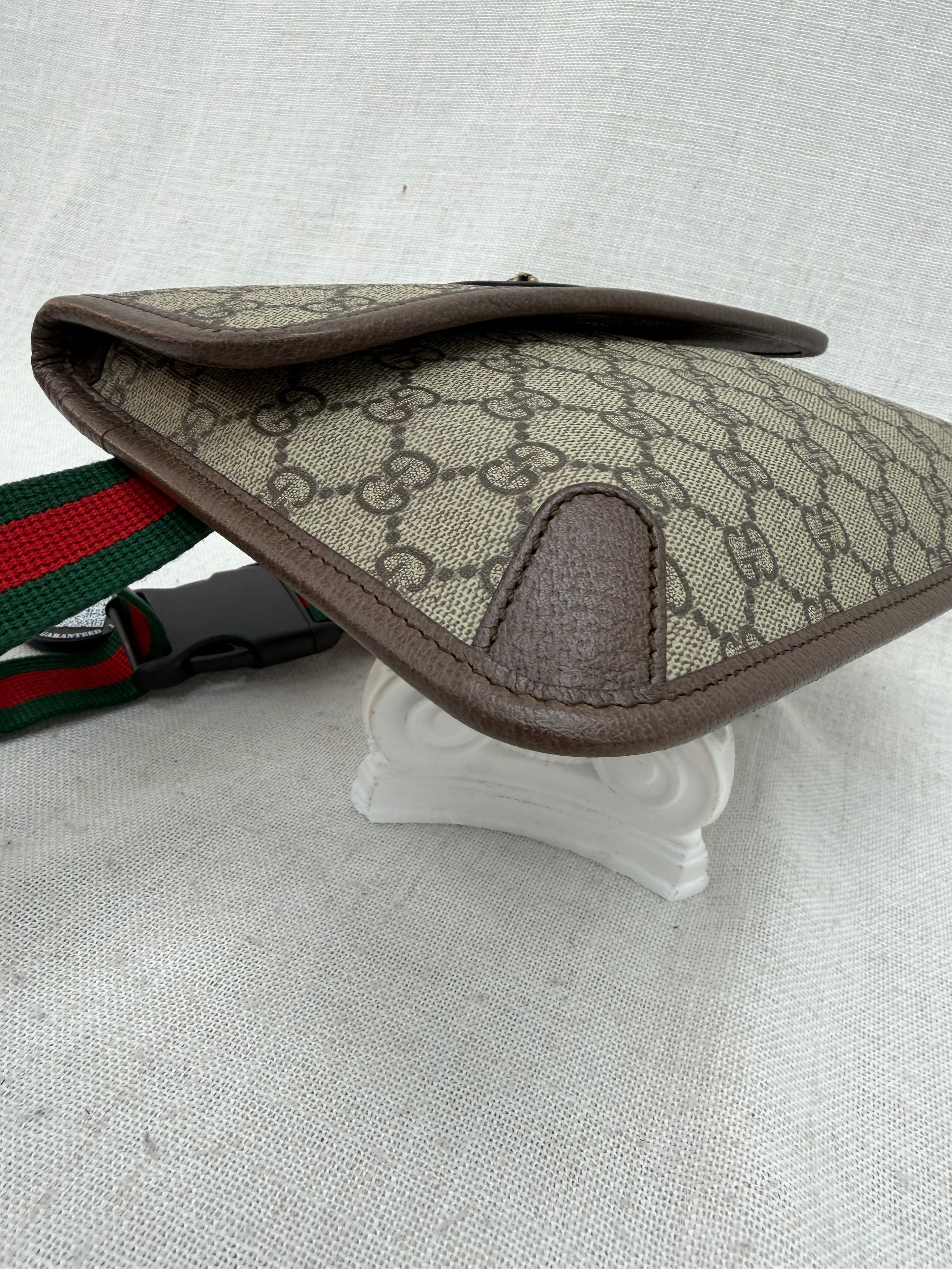 Gucci GG Supreme Coated Canvas Tiger Bumbag