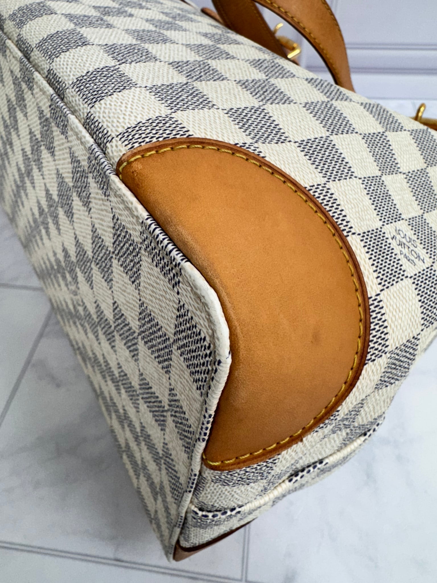 Louis Vuitton Damier Azur Hampstead Tote Bag MM