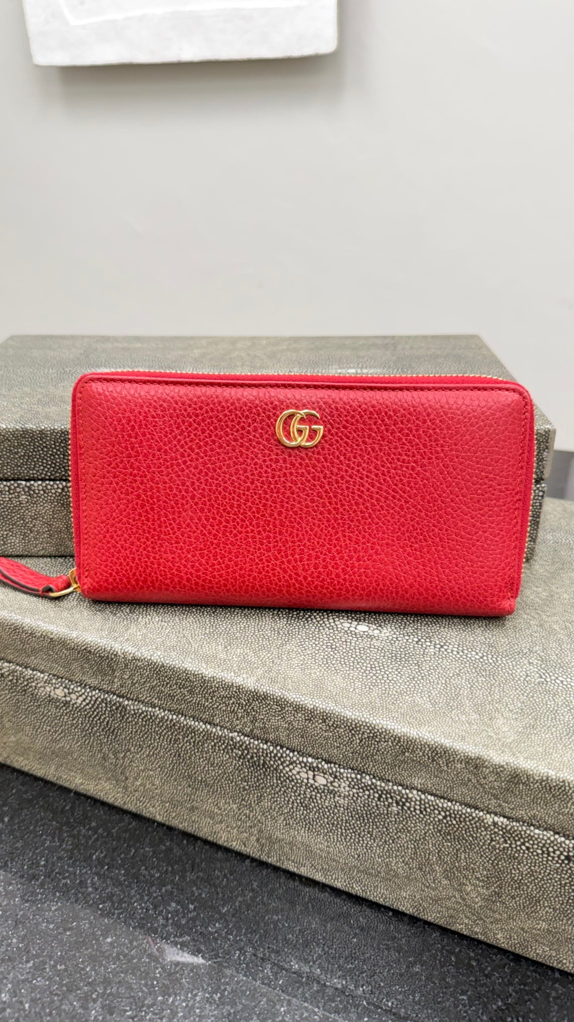 Gucci Red Leather Marmont Zippy Wallet