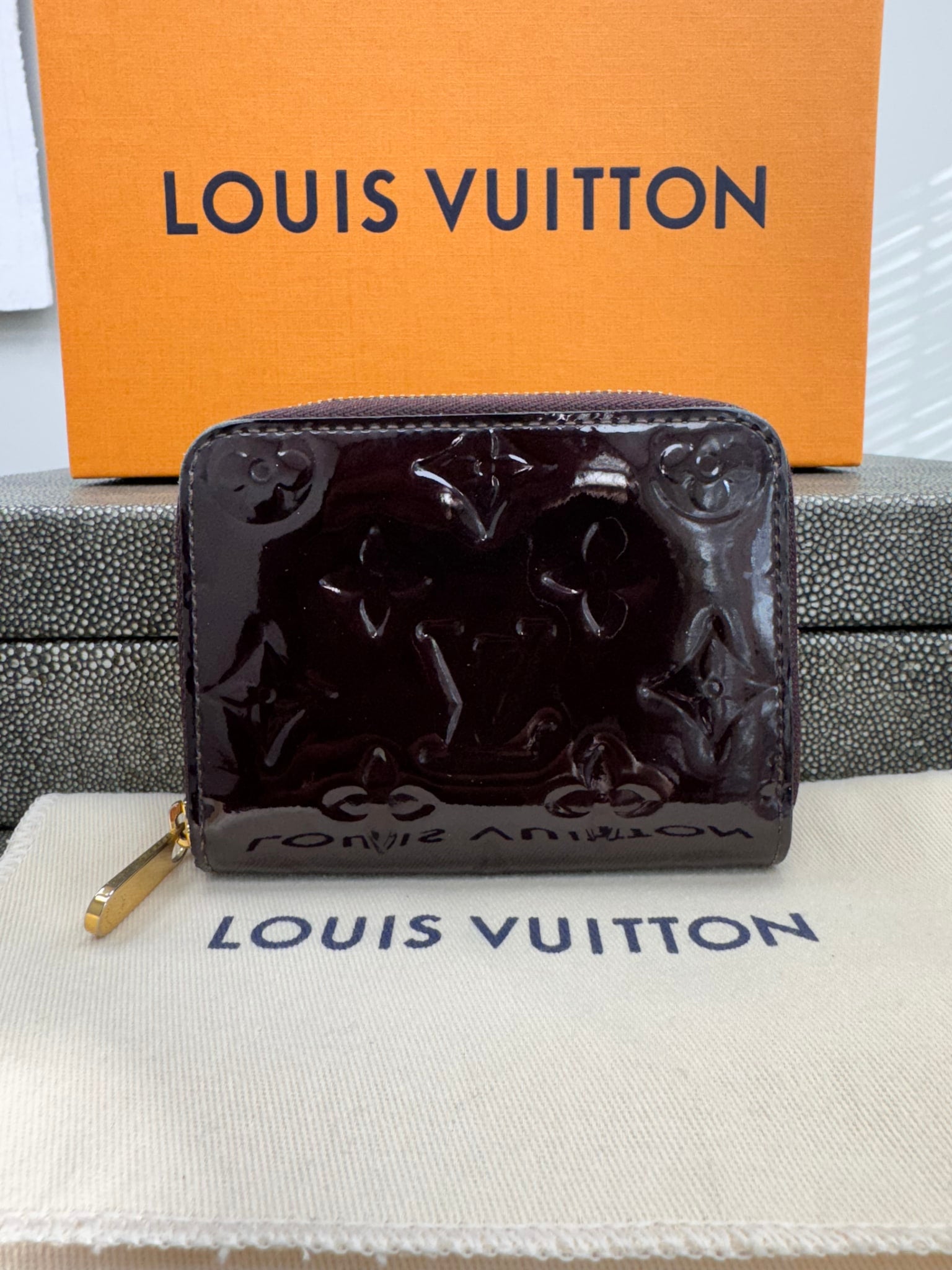 Louis Vuitton Burgundy Monogram Vernis Compact Zippy Wallet