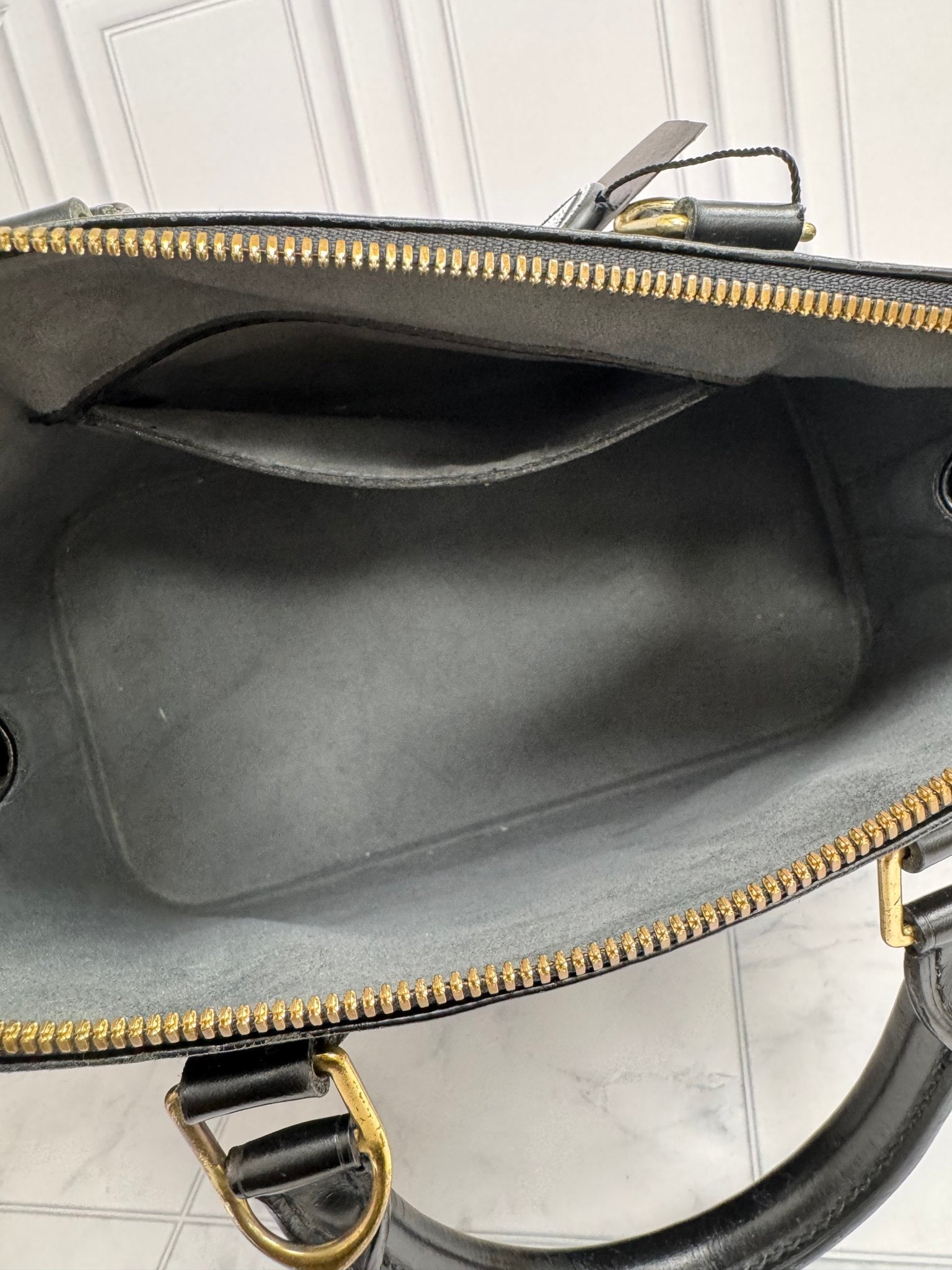 Louis Vuitton Black Epi Leather Alma PM