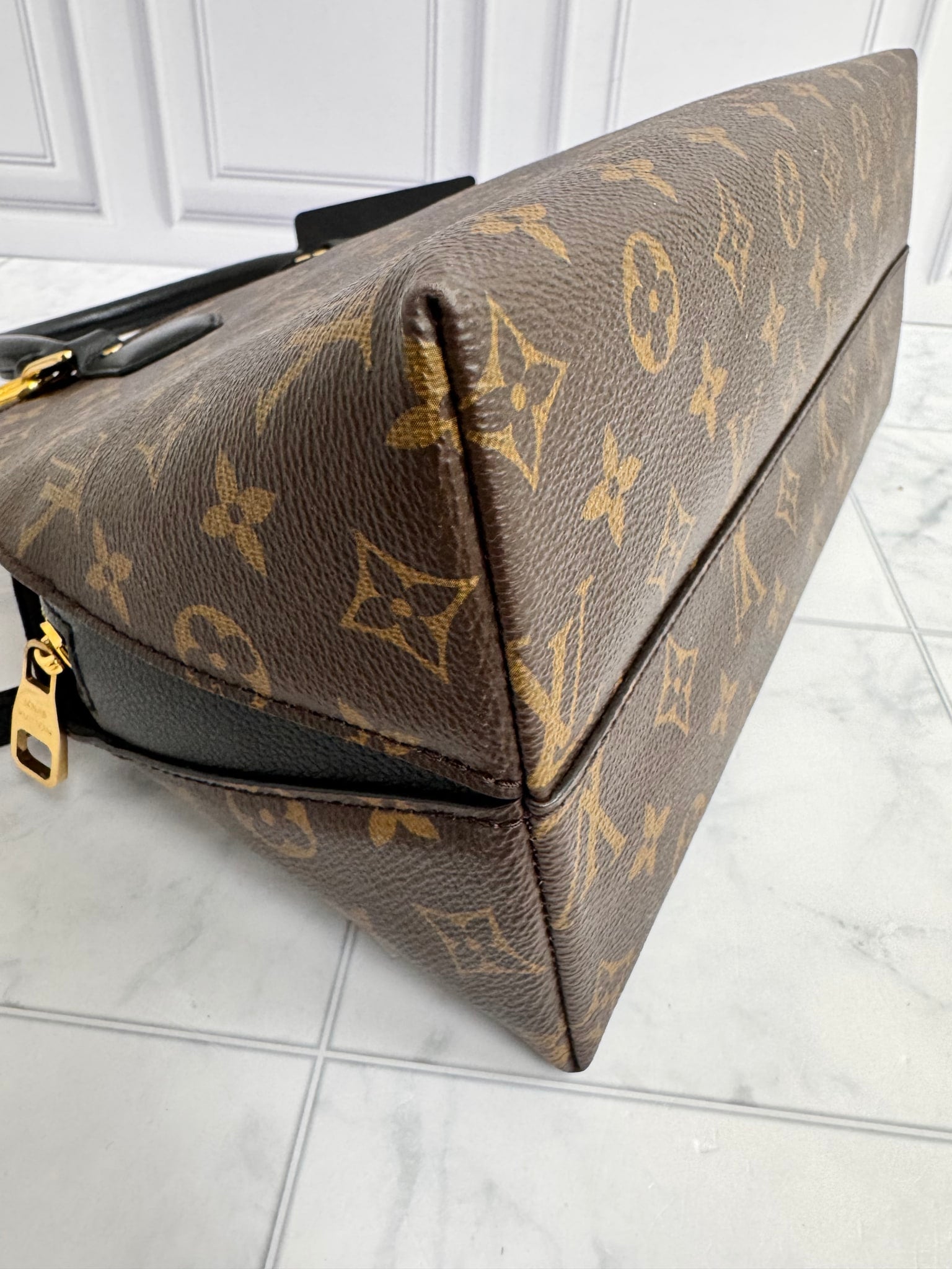 Louis Vuitton Monogram Alma BNB 2Way Bag