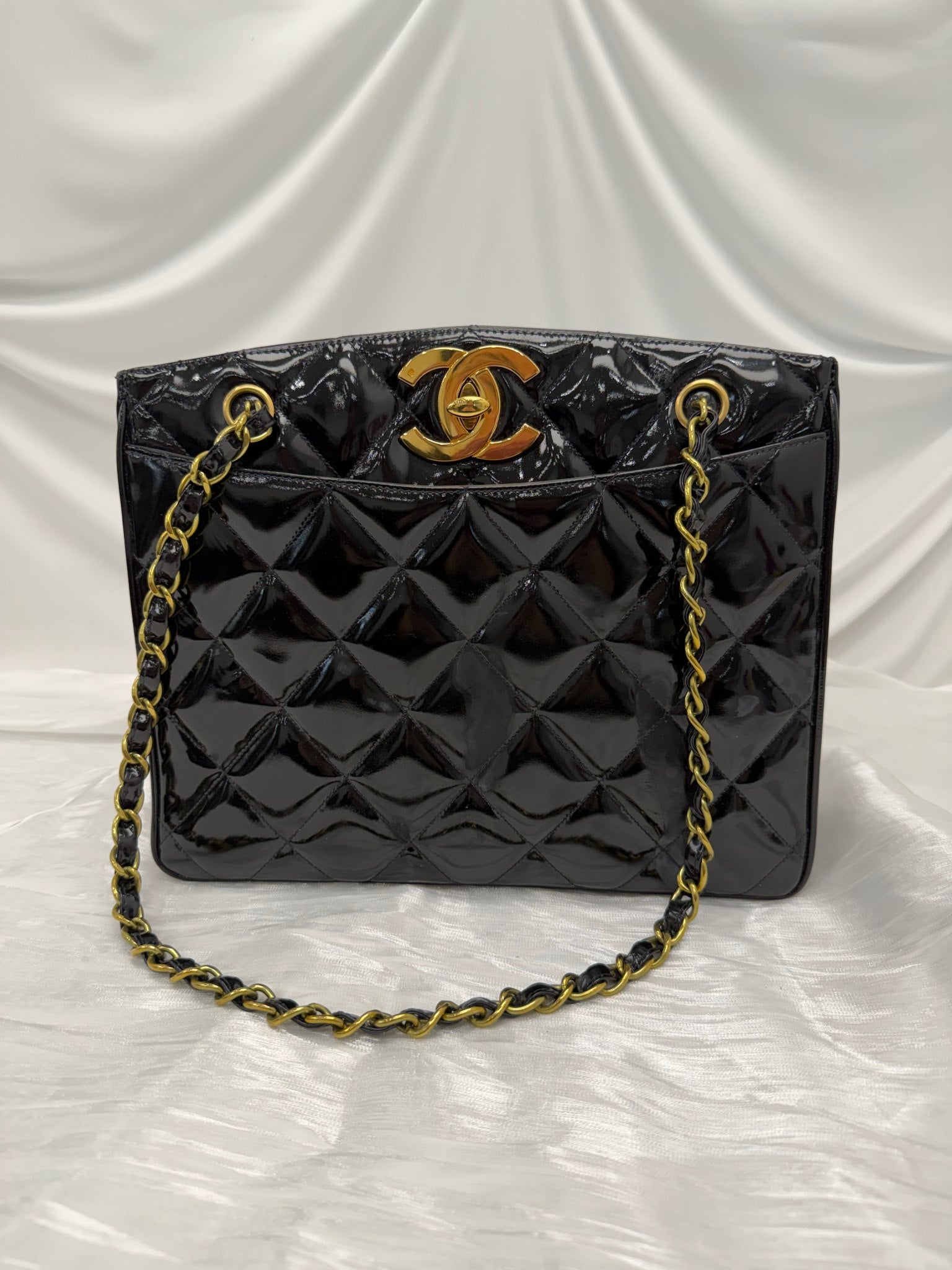 Chanel Black Patent Leather 24K XL Turnlock Chain Tote