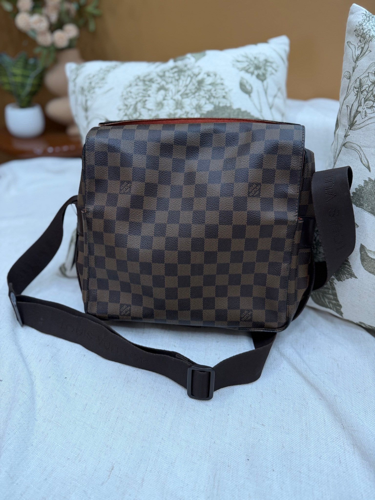 Louis Vuitton Damier Ebene Naviglio Messenger Bag