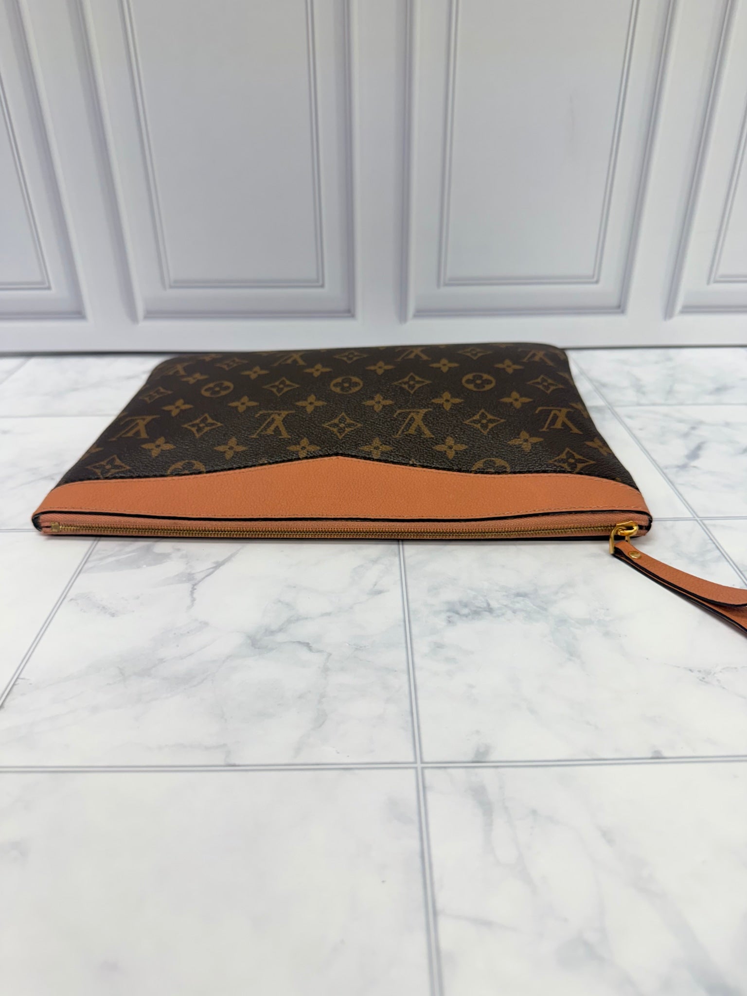Louis Vuitton Monogram Pink Leather Daily Pouch