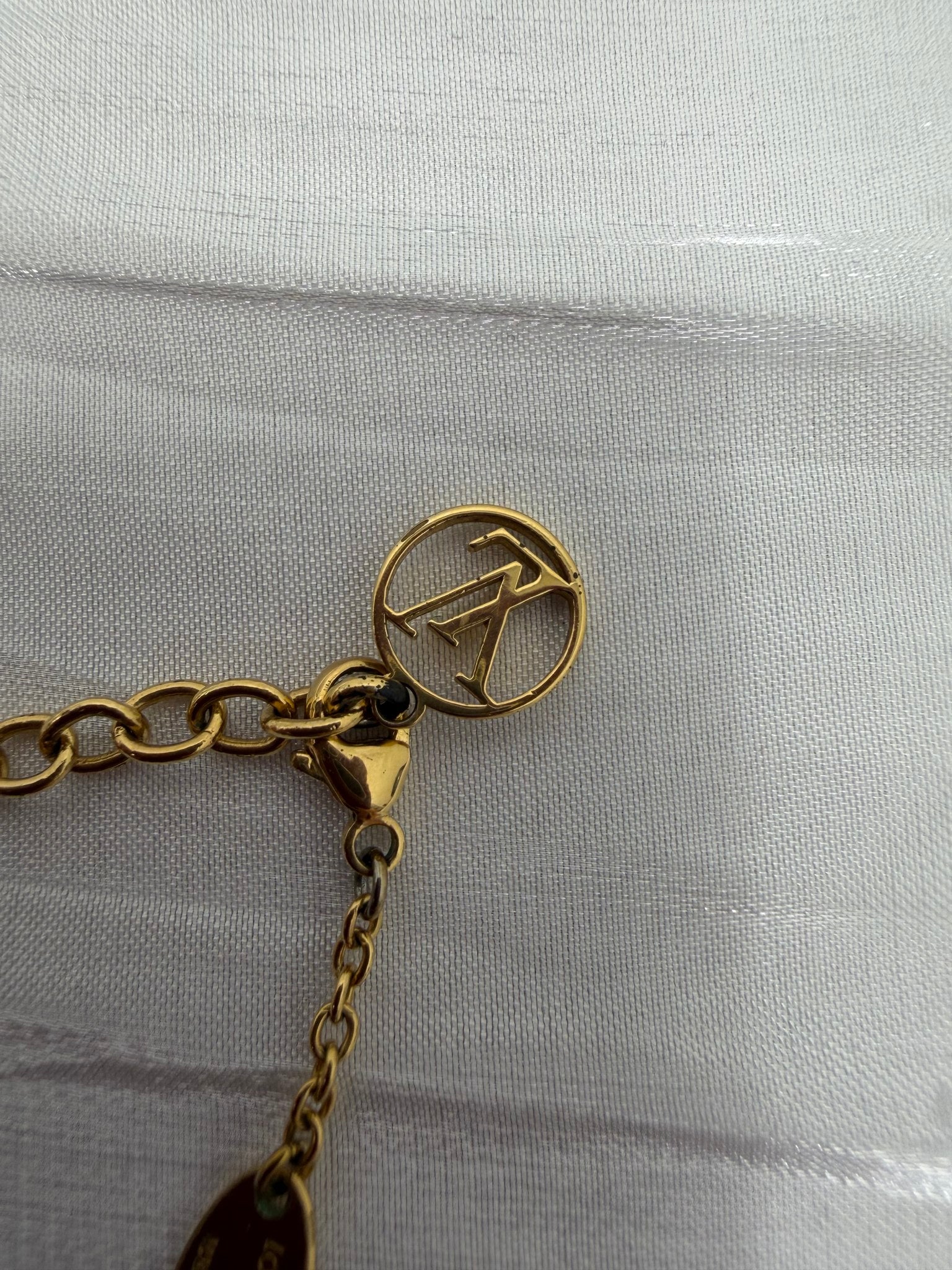 Louis Vuitton Gold Tone Essential V Necklace