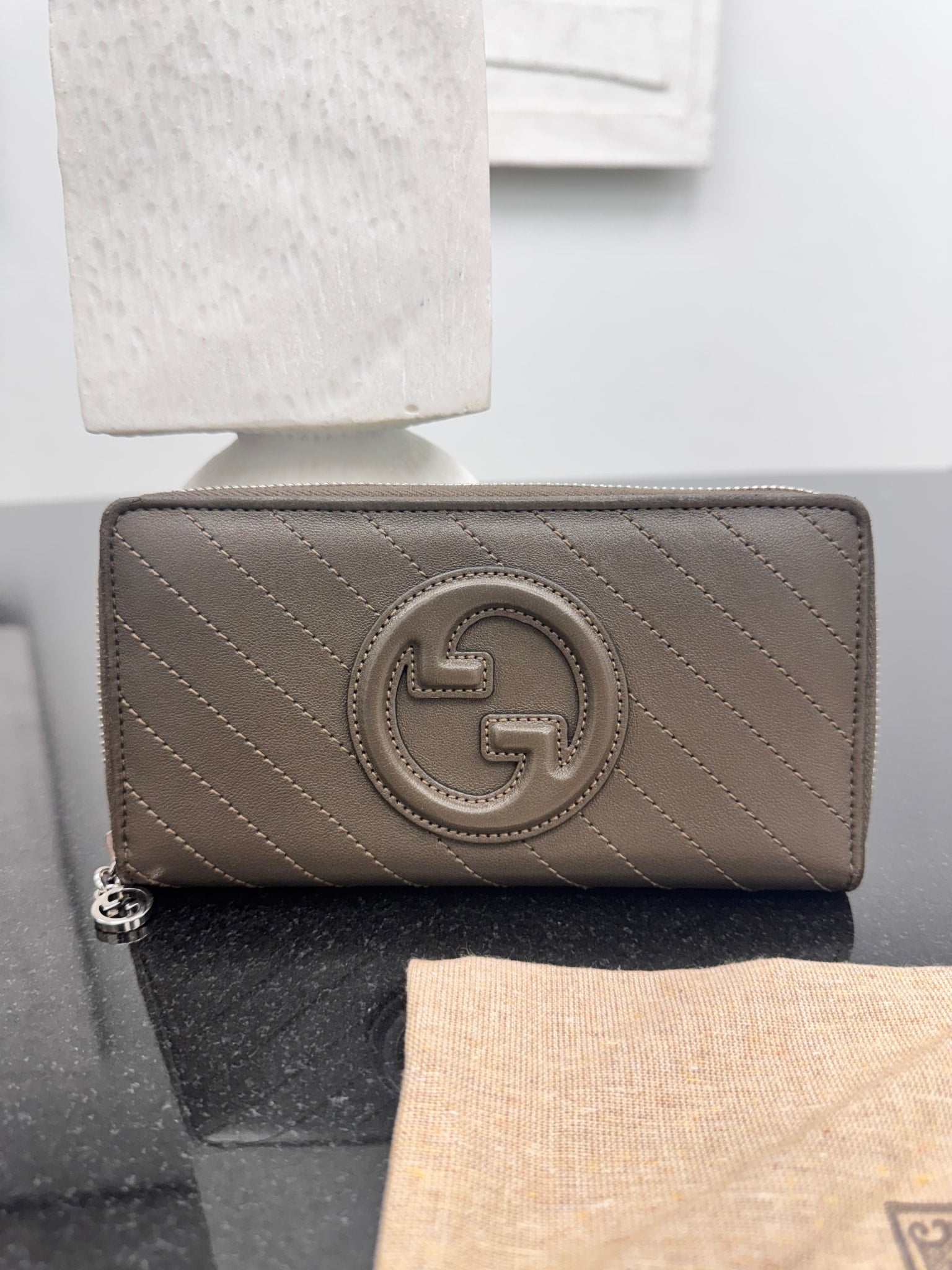Gucci Brown Quilted Leather Blondie Interlocking G Zippy Wallet