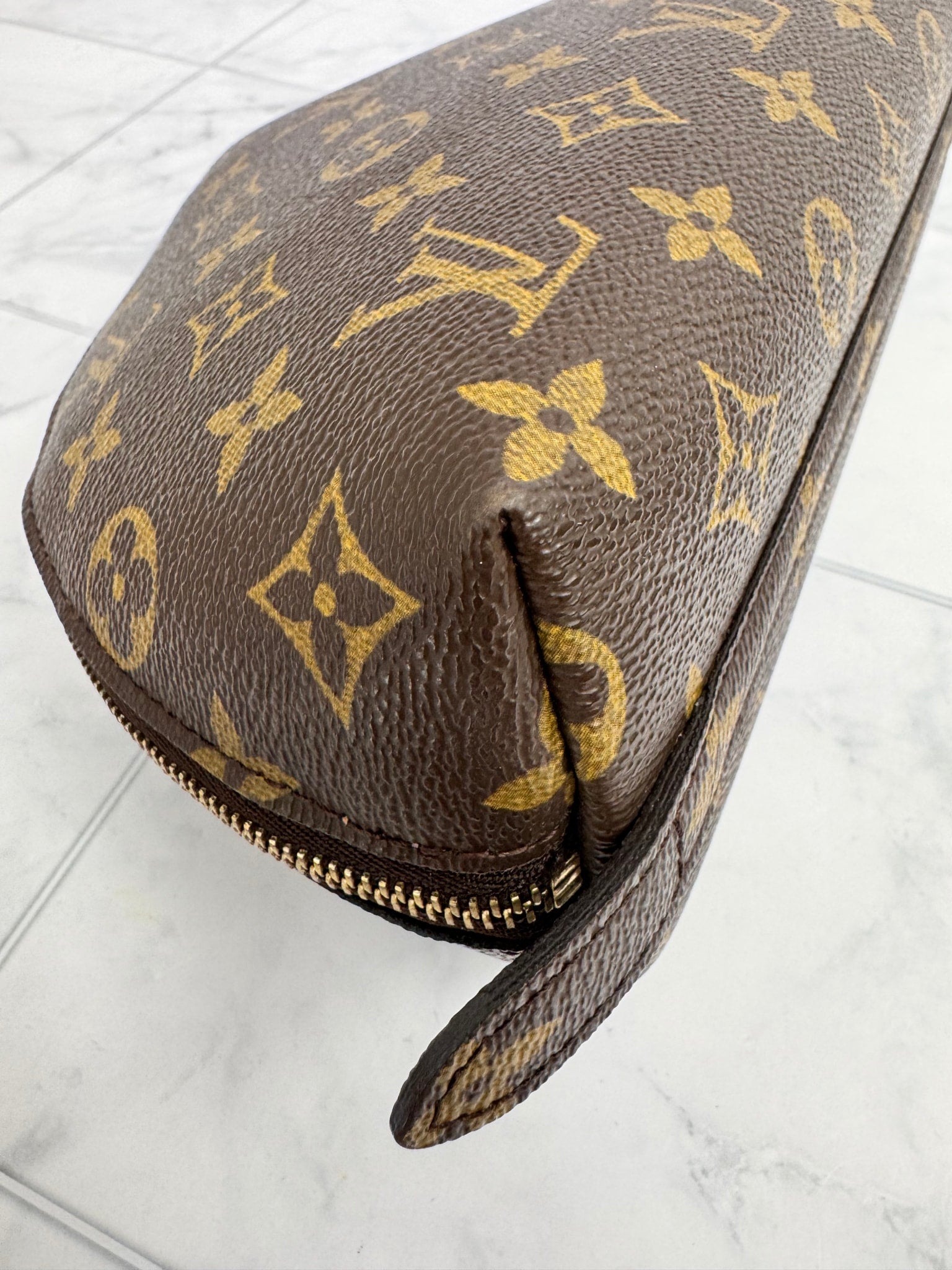 Louis Vuitton Monogram Cosmetic Pouch MM