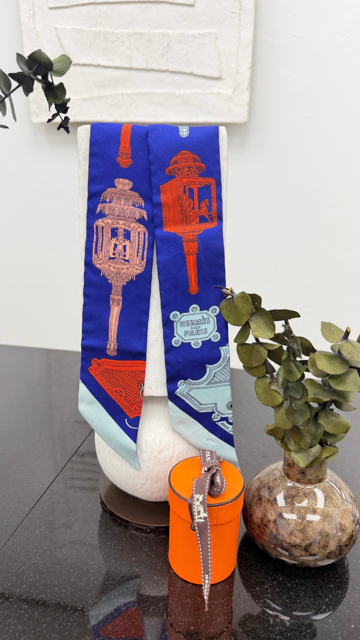 LIKE NEW - Hermes Blue Multicolor Silk Twilly