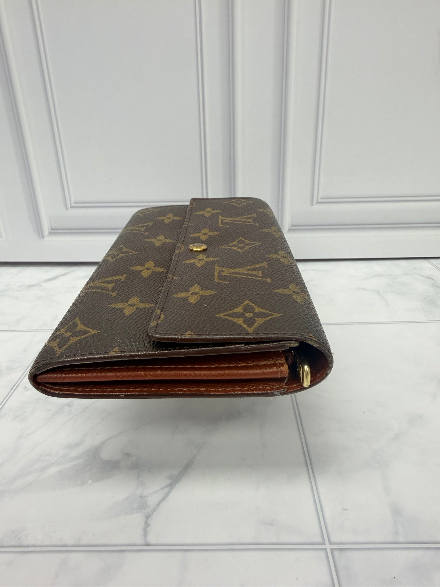 Louis Vuitton Monogram Sarah Wallet