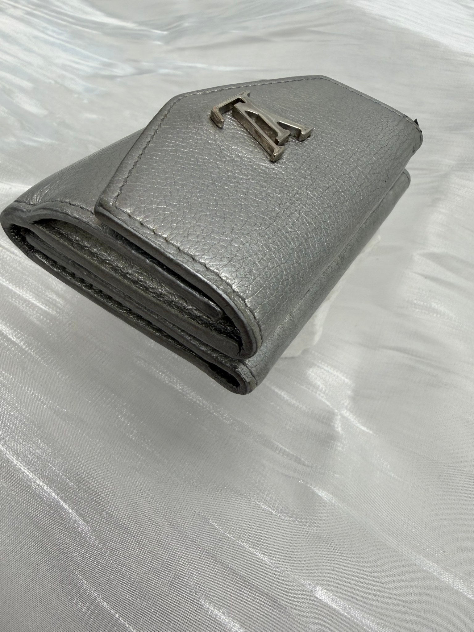 Louis Vuitton Silver Leather Mini Lockme Compact Trifold Wallet