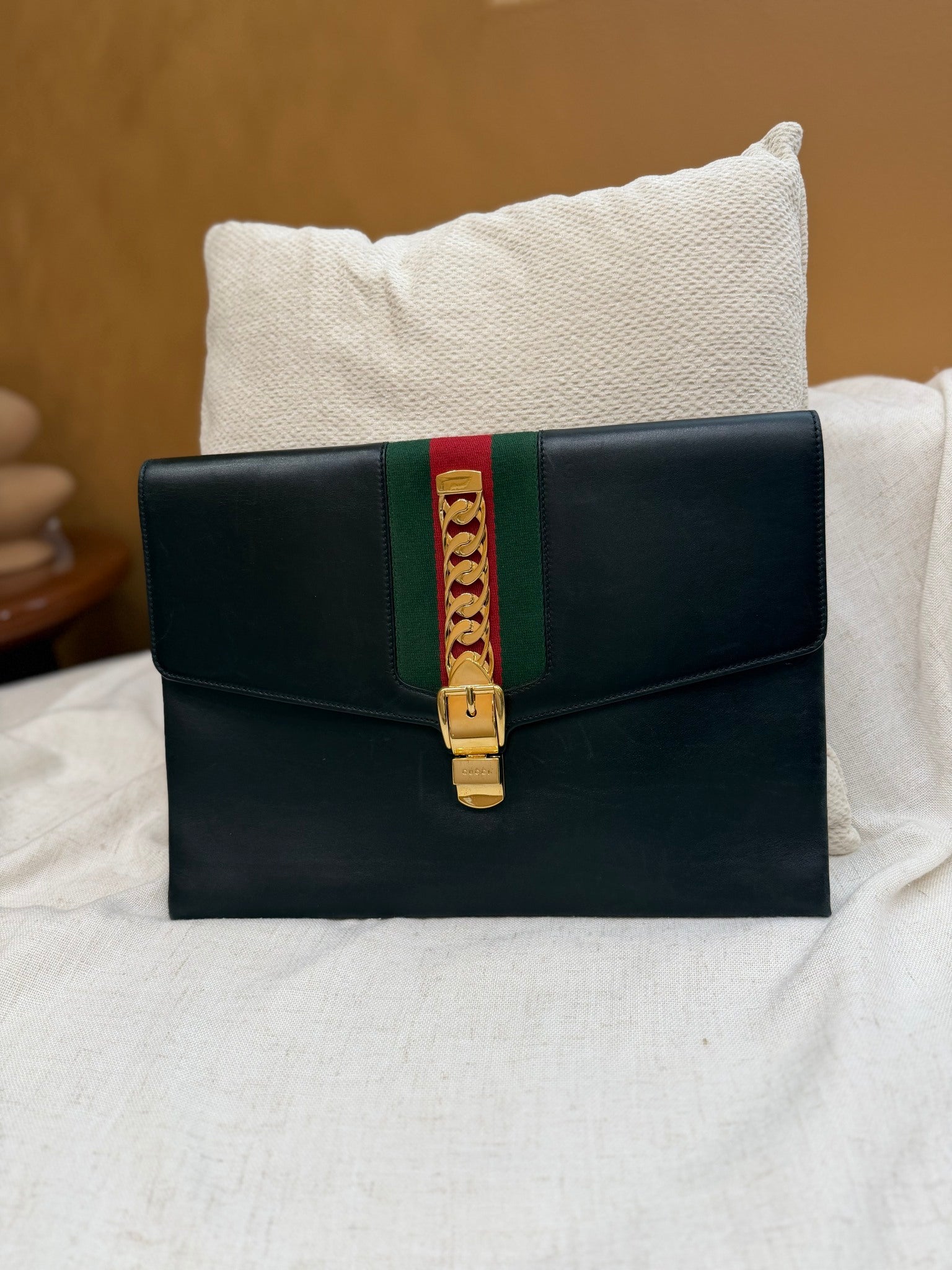 Gucci Black Leather Sylvie Clutch