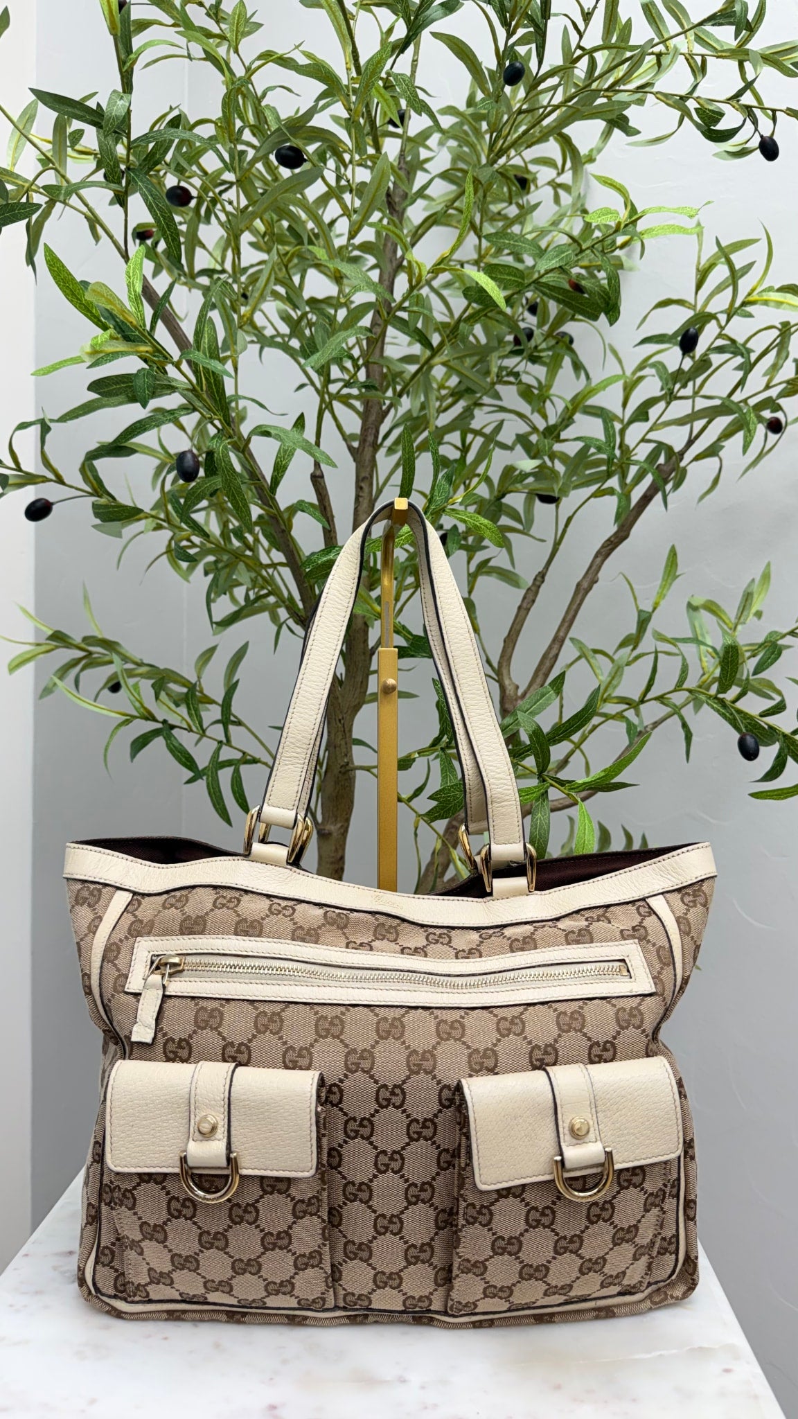 Gucci GG Supreme Canvas Tote Bag