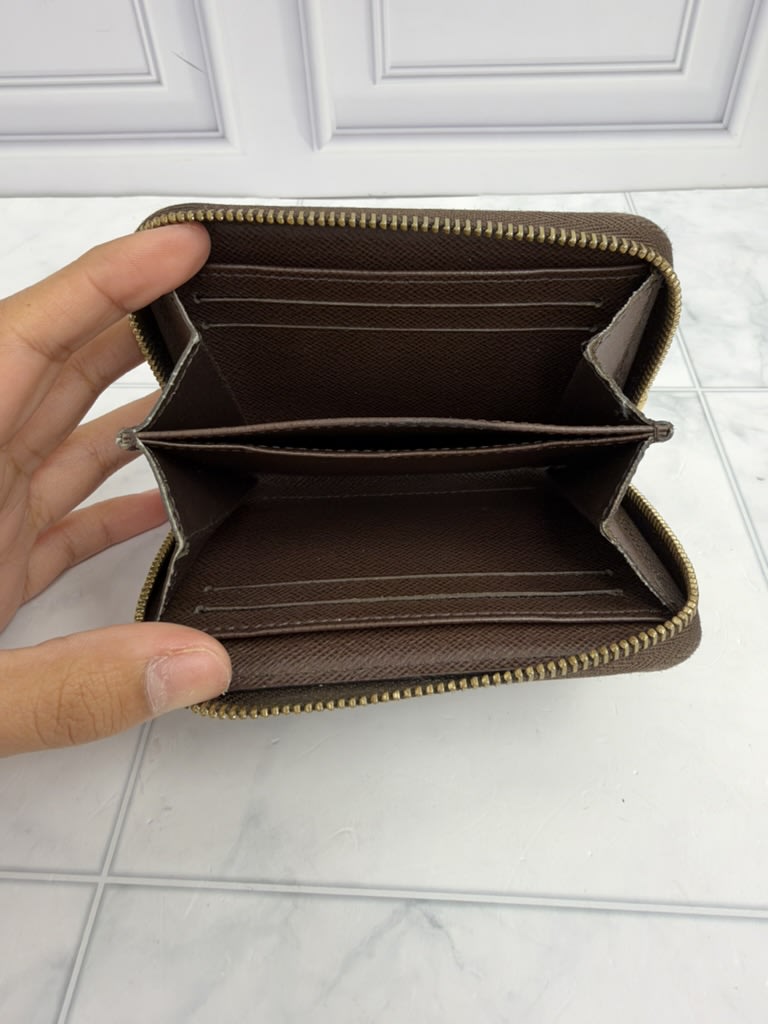 Louis Vuitton Damier Ebene Zippy Coin Purse