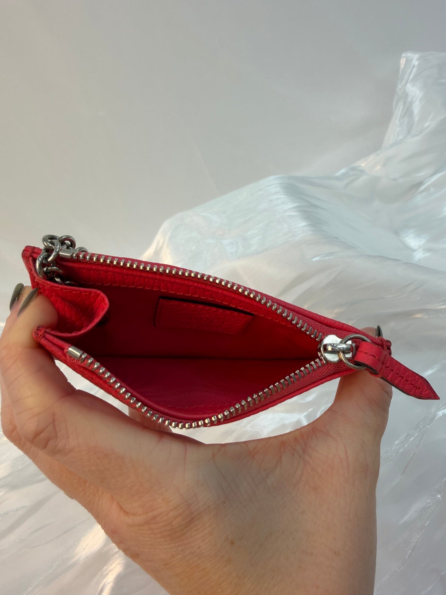 Gucci Coral Leather Marmont Card Case