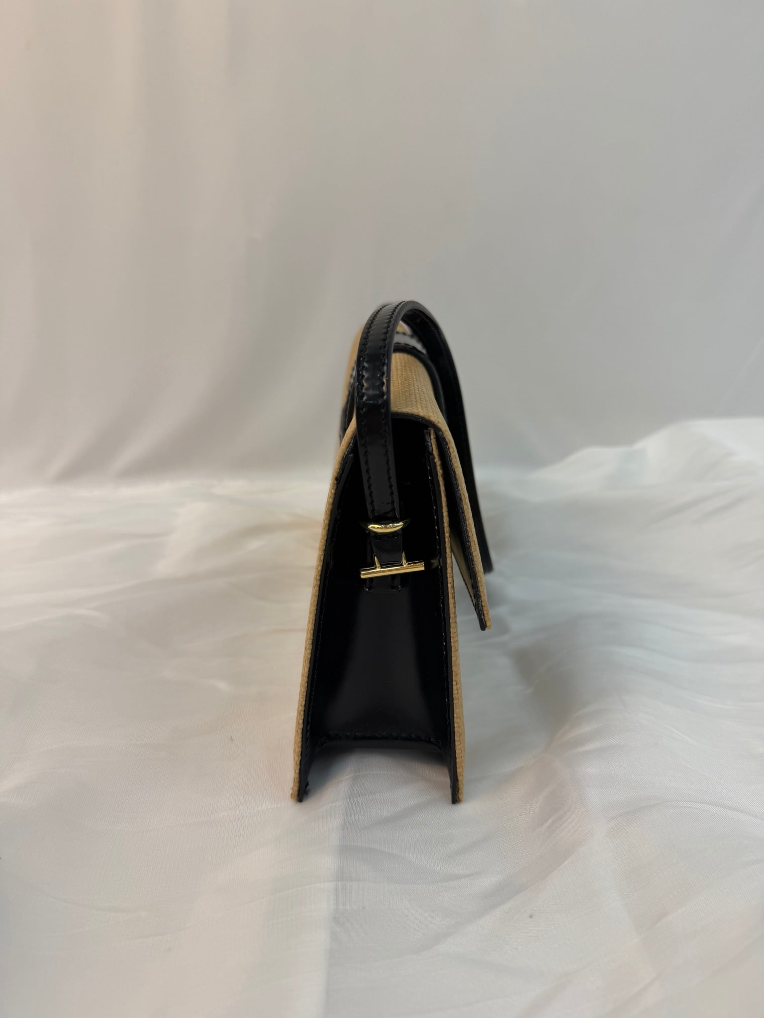 LIKE NEW- Jacquemus Raffia Le Grand Bambino Shoulder Bag