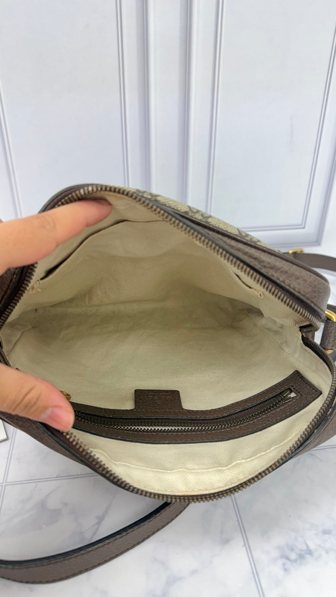 Gucci GG Supreme Ophidia Crossbody Bag
