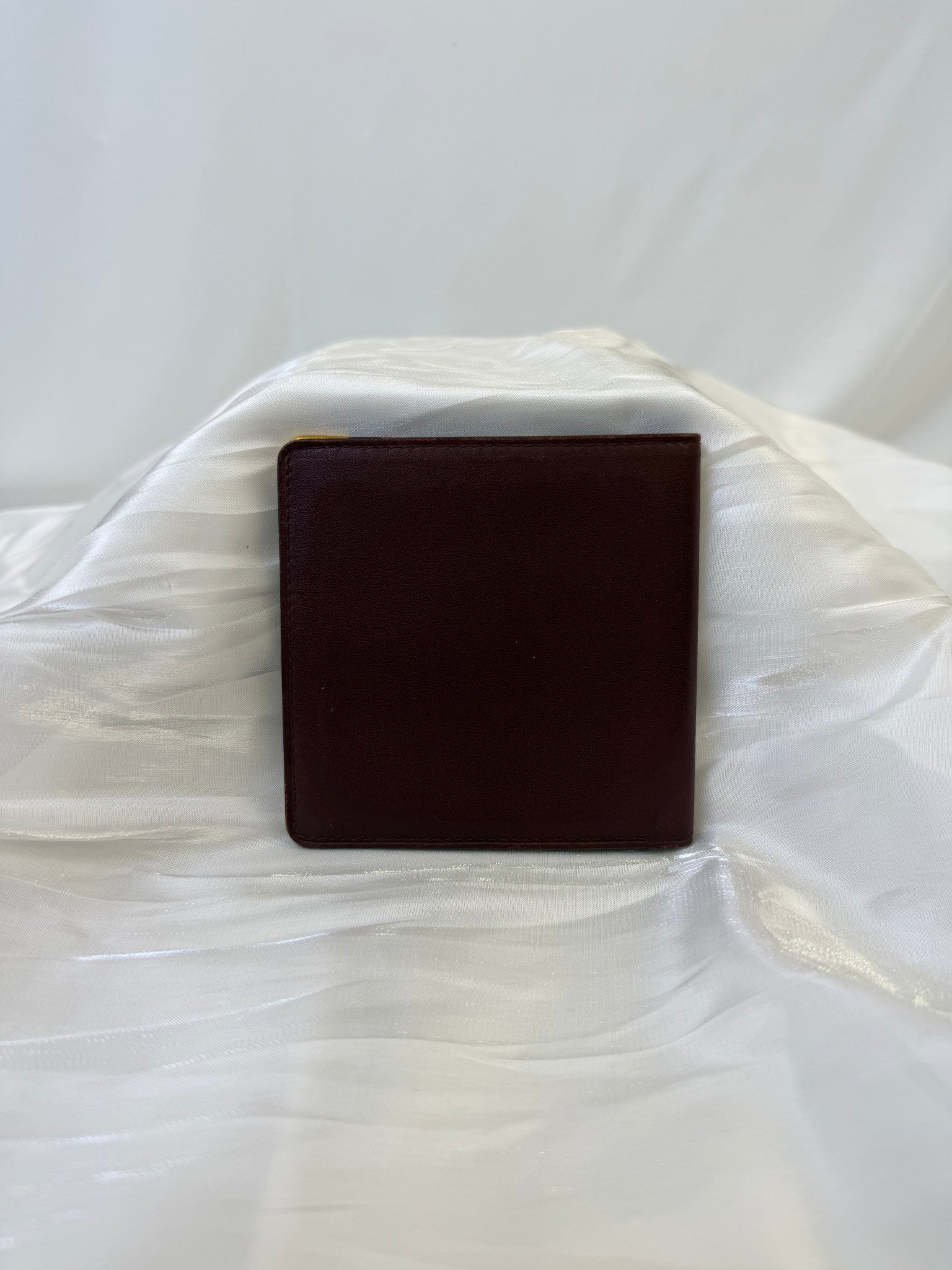 Cariter Bordeaux Leather Bifold Wallet