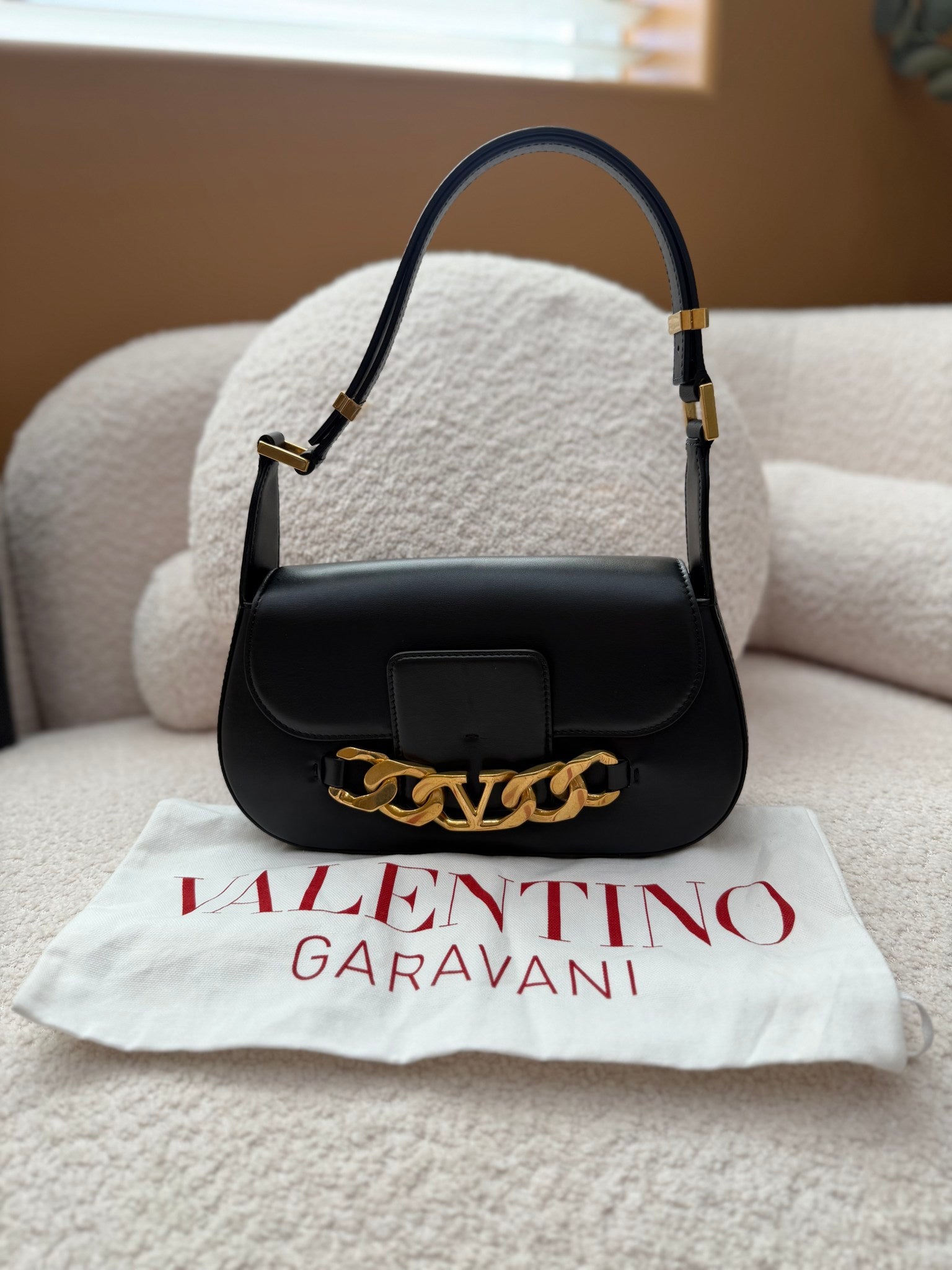 BRAND NEW- Valentino Black Calfskin Logo Chain Shoulder Bag
