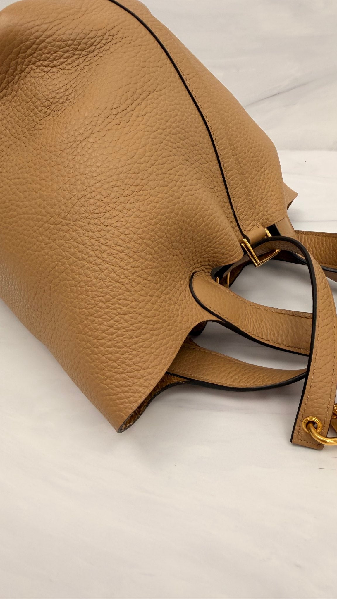 Hermes Biscuit Taurillon Clemence Leather Picotin Lock 18 Handbag