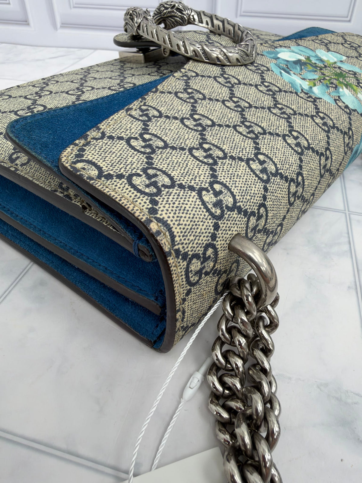 Gucci GG Supreme & Blue Suede Blooms Small Dionysus Chain Shoulder Bag