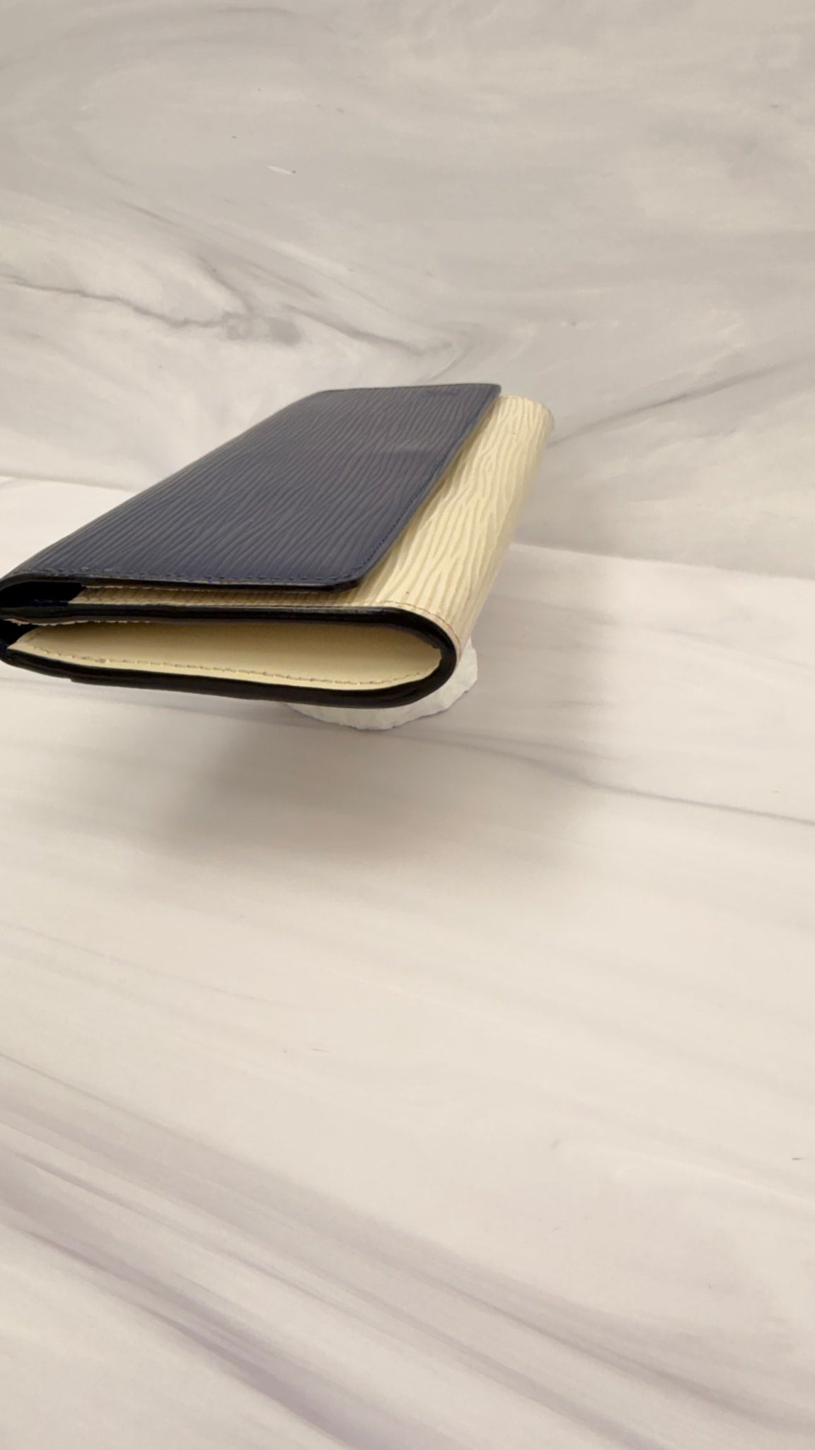 Louis Vuitton Blue And Cream Epi Leather Long Wallet