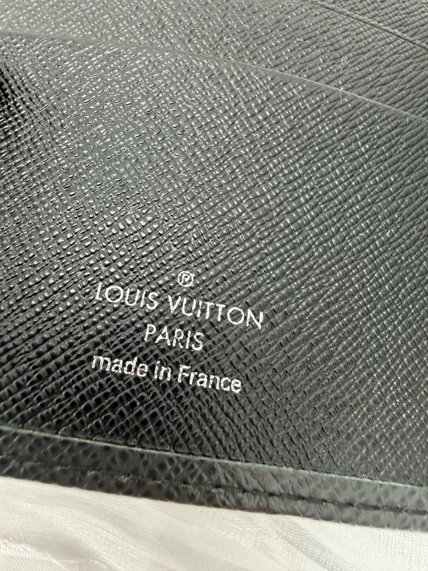 https://res.cloudinary.com/dyql5hig8/image/upload/v1760120659/bfl4dd92zgbmftmpymih.jpg