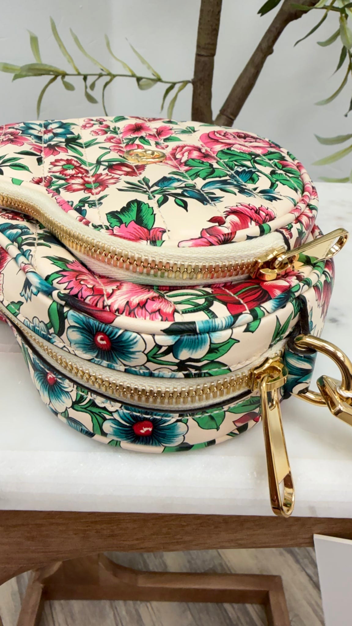 LIKE NEW - Gucci Beige & Multicolor Floral Leather Heart Marmont Crossbody