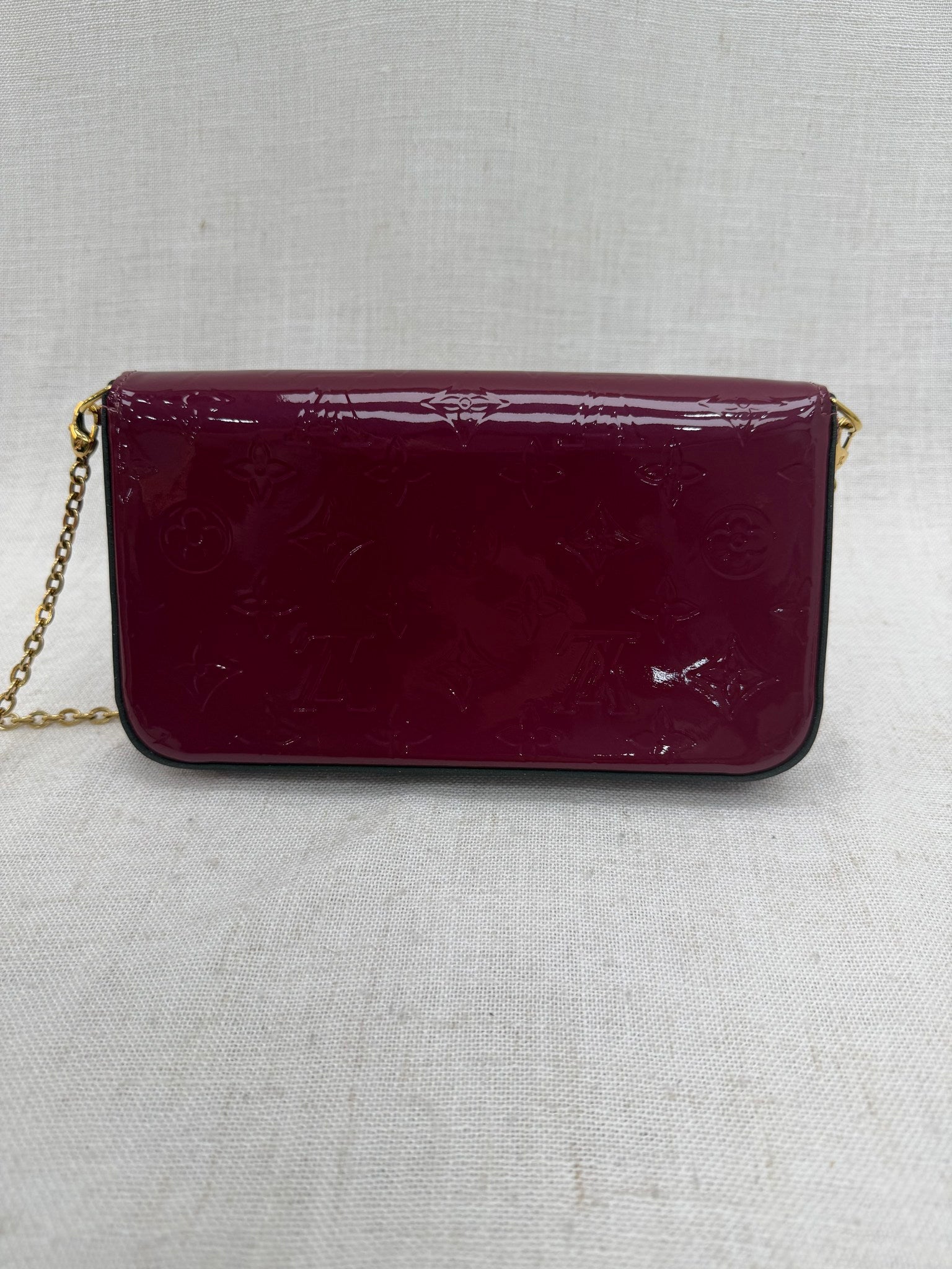 Louis Vuitton Raspberry Vernis Felicie Pochette Bag