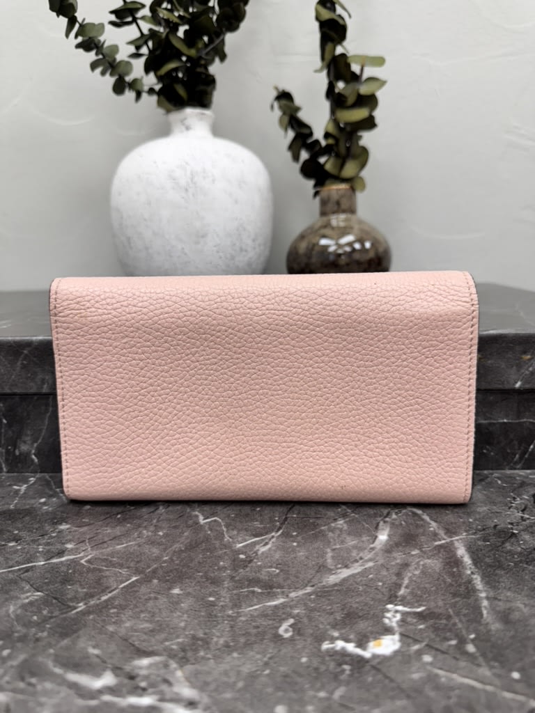 Gucci Light Pink Pebbled Leather Animalier Bee Long Wallet