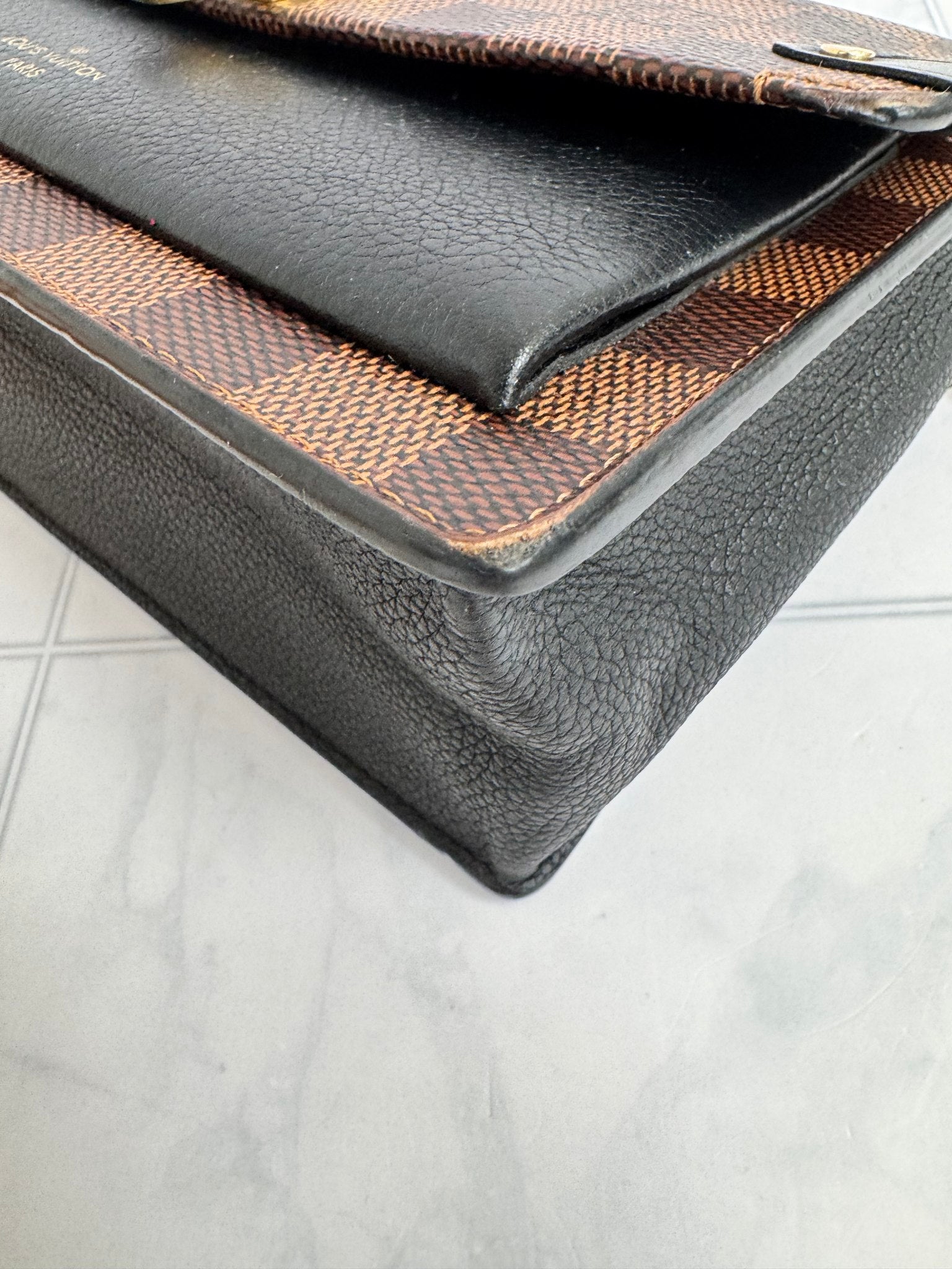 Louis Vuitton Damier Ebene Black Vavin Wallet On A Chain