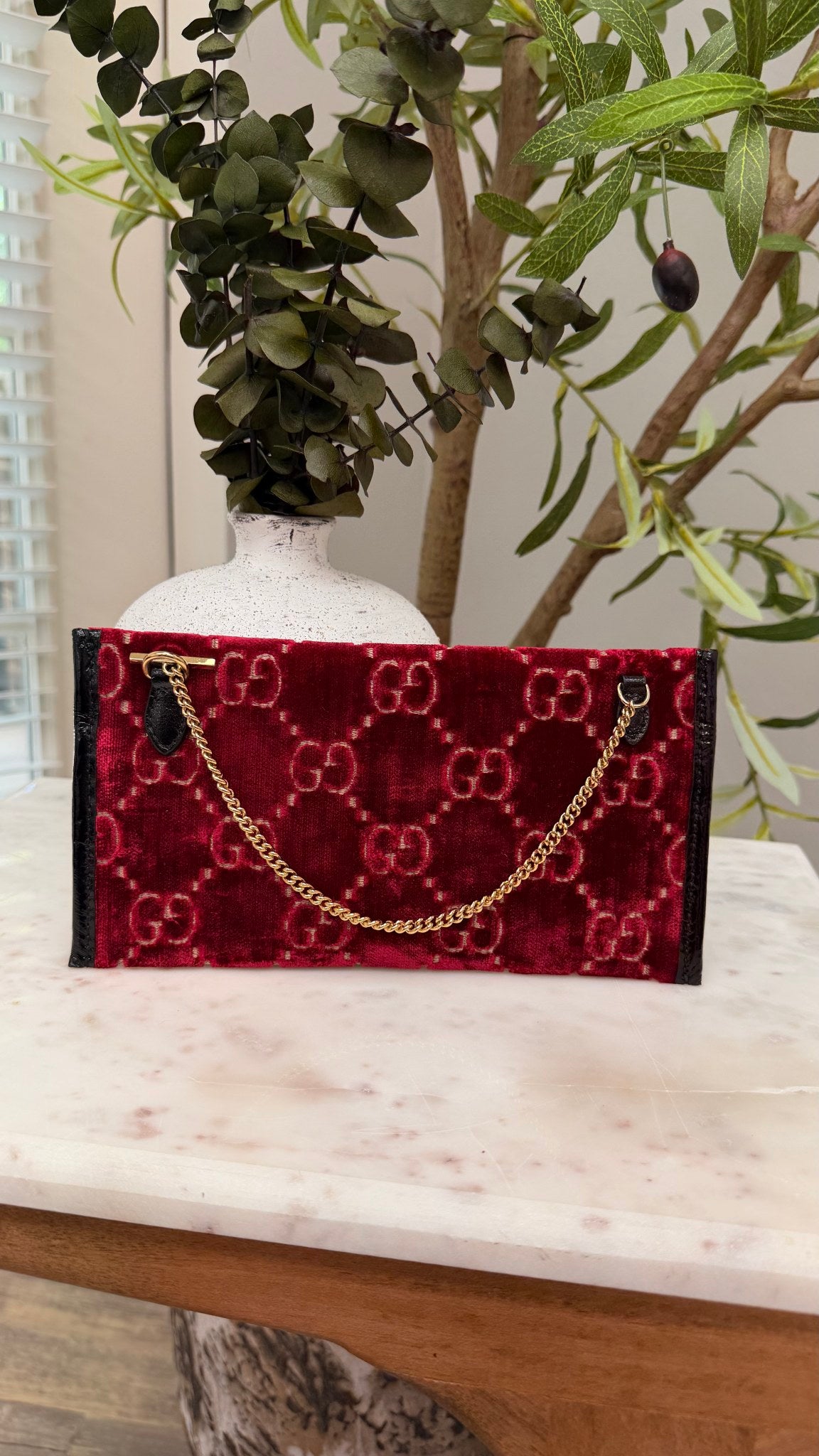Gucci Red GG Velvet Chain Pochette