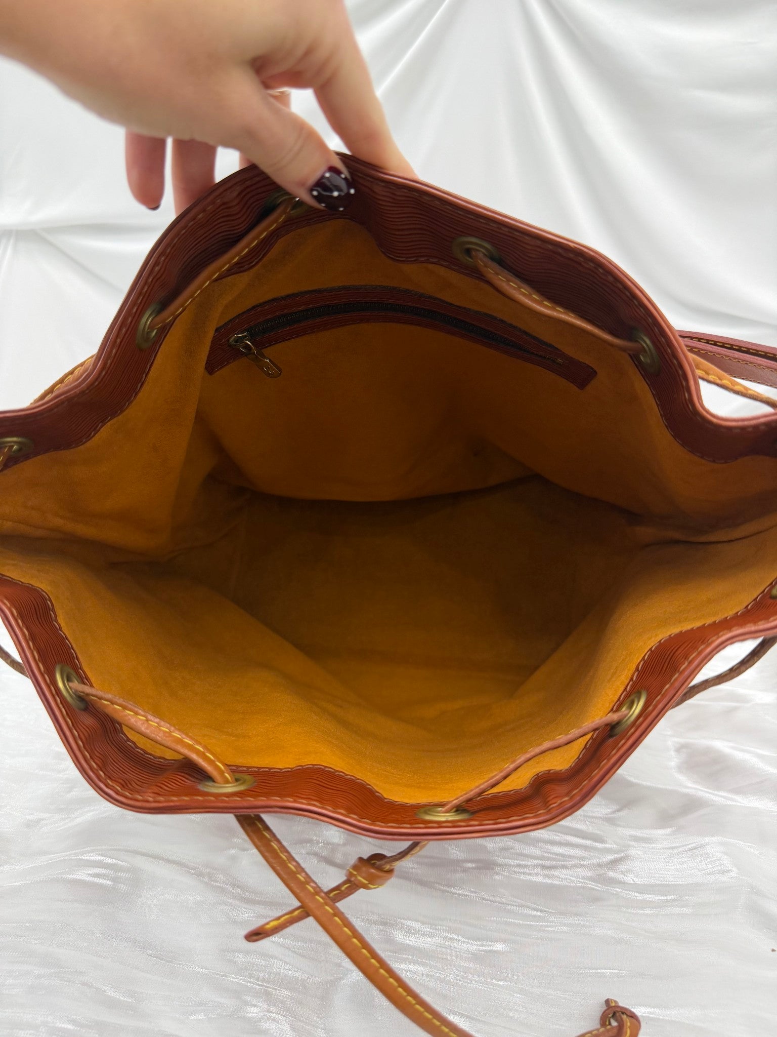 Louis Vuitton Brown Epi Noe Bucket Bag GM