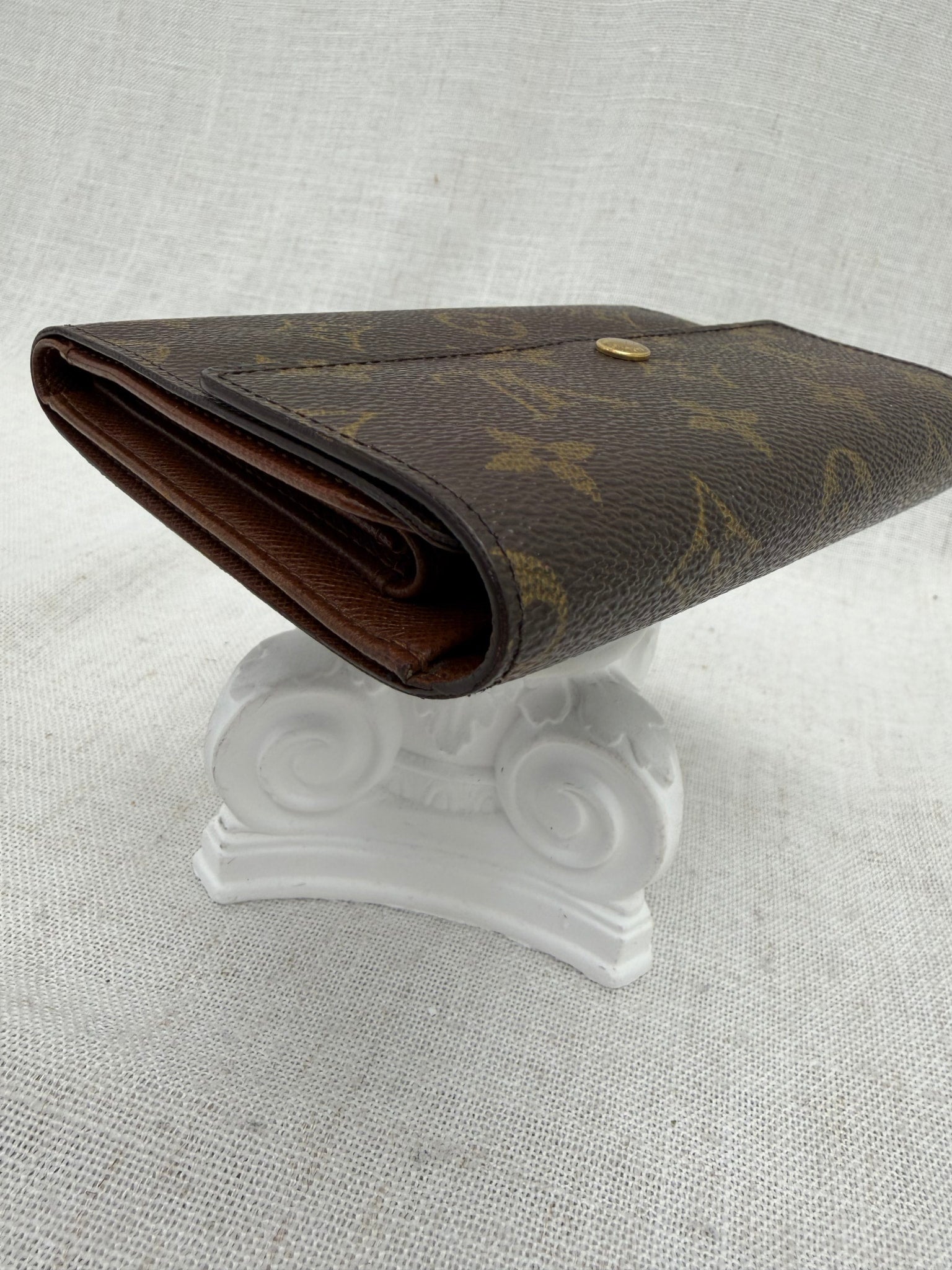 Louis Vuitton Monogram Etui Wallet