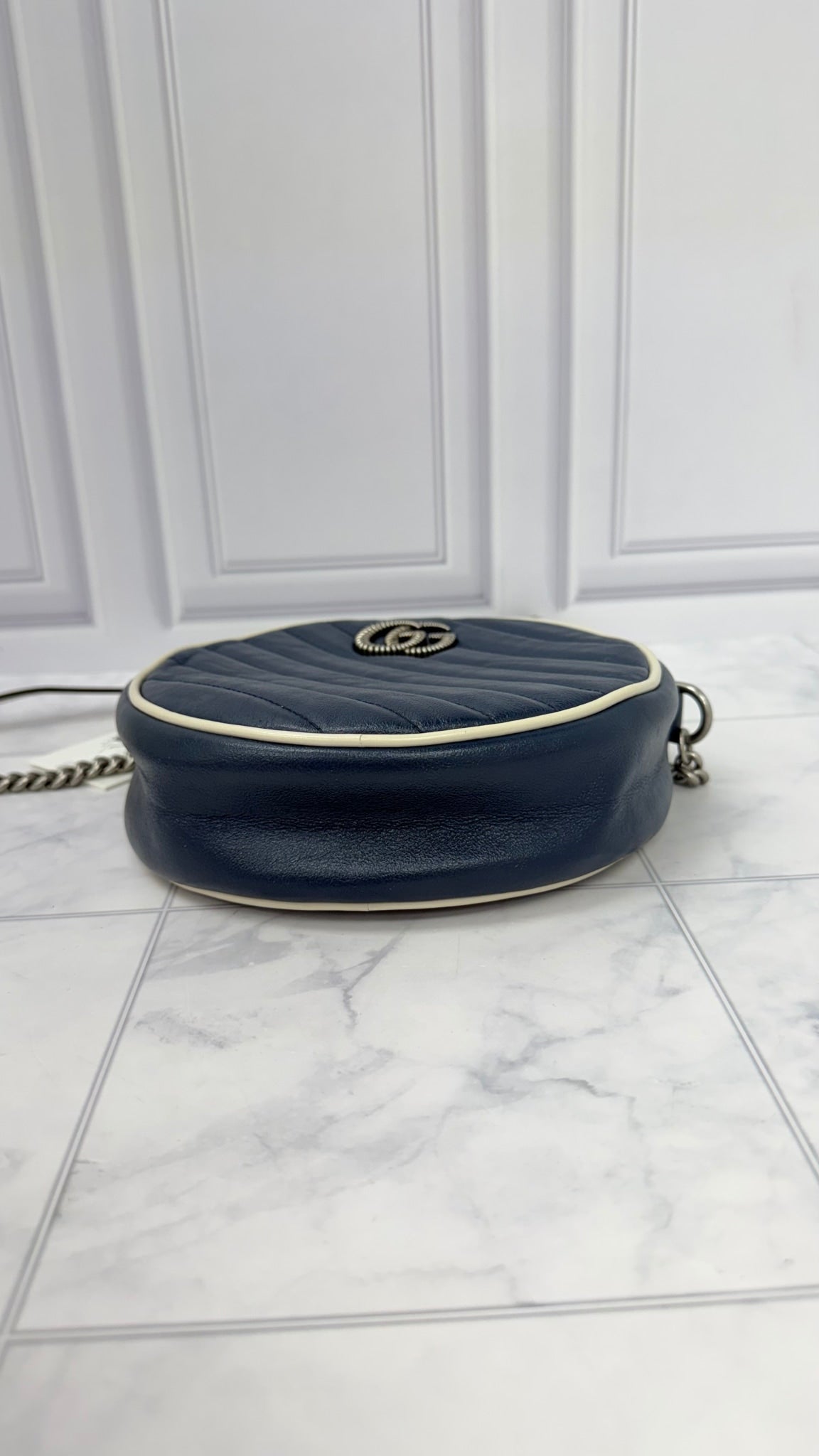 Gucci Blue Leather GG Marmont Round Chain Crossbody Bag