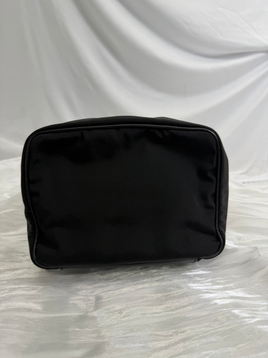 https://res.cloudinary.com/dyql5hig8/image/upload/v1761328204/bq4olv2t2zot7uhq5pfc.jpg