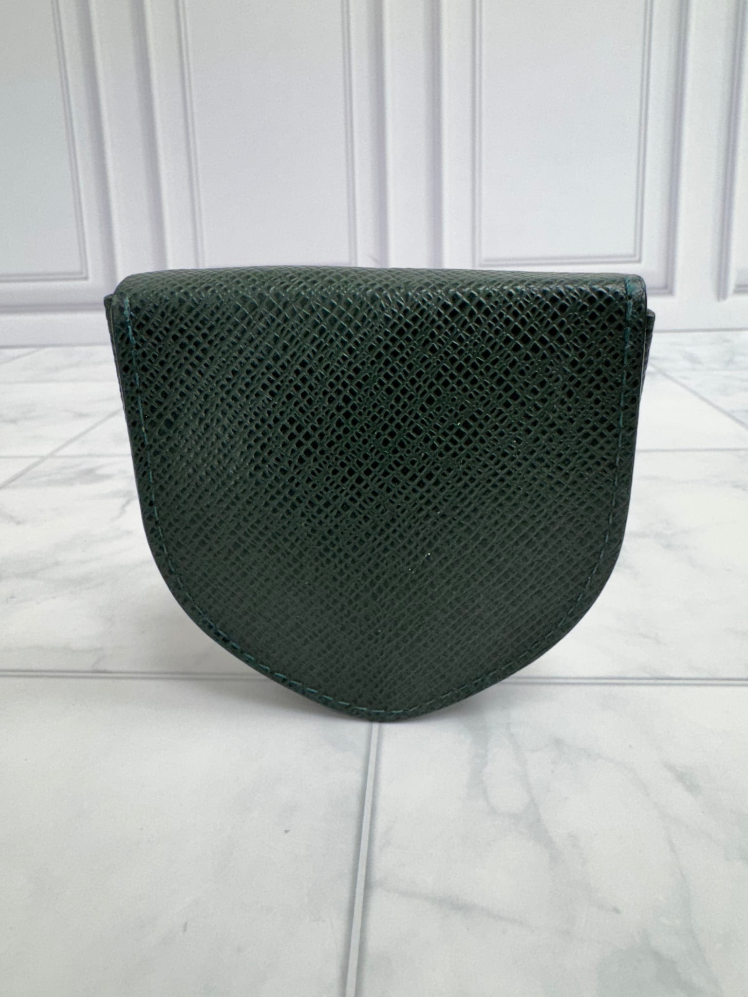 Louis Vuitton Dark Green Taiga Leather Porte Monnaie Cuvette Coin Case