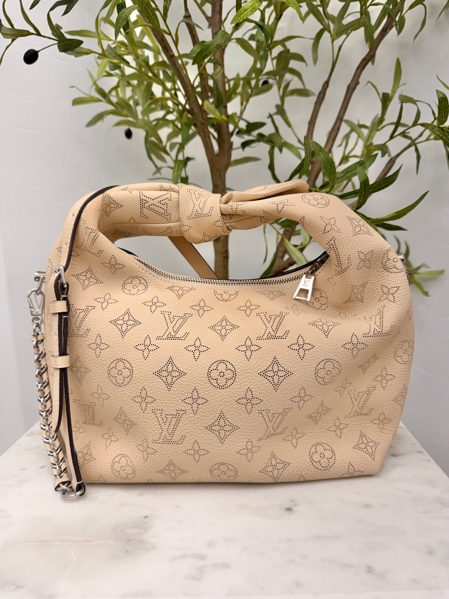 Louis Vuitton Cream Perforated Leather Mahina Why Knot PM Bag