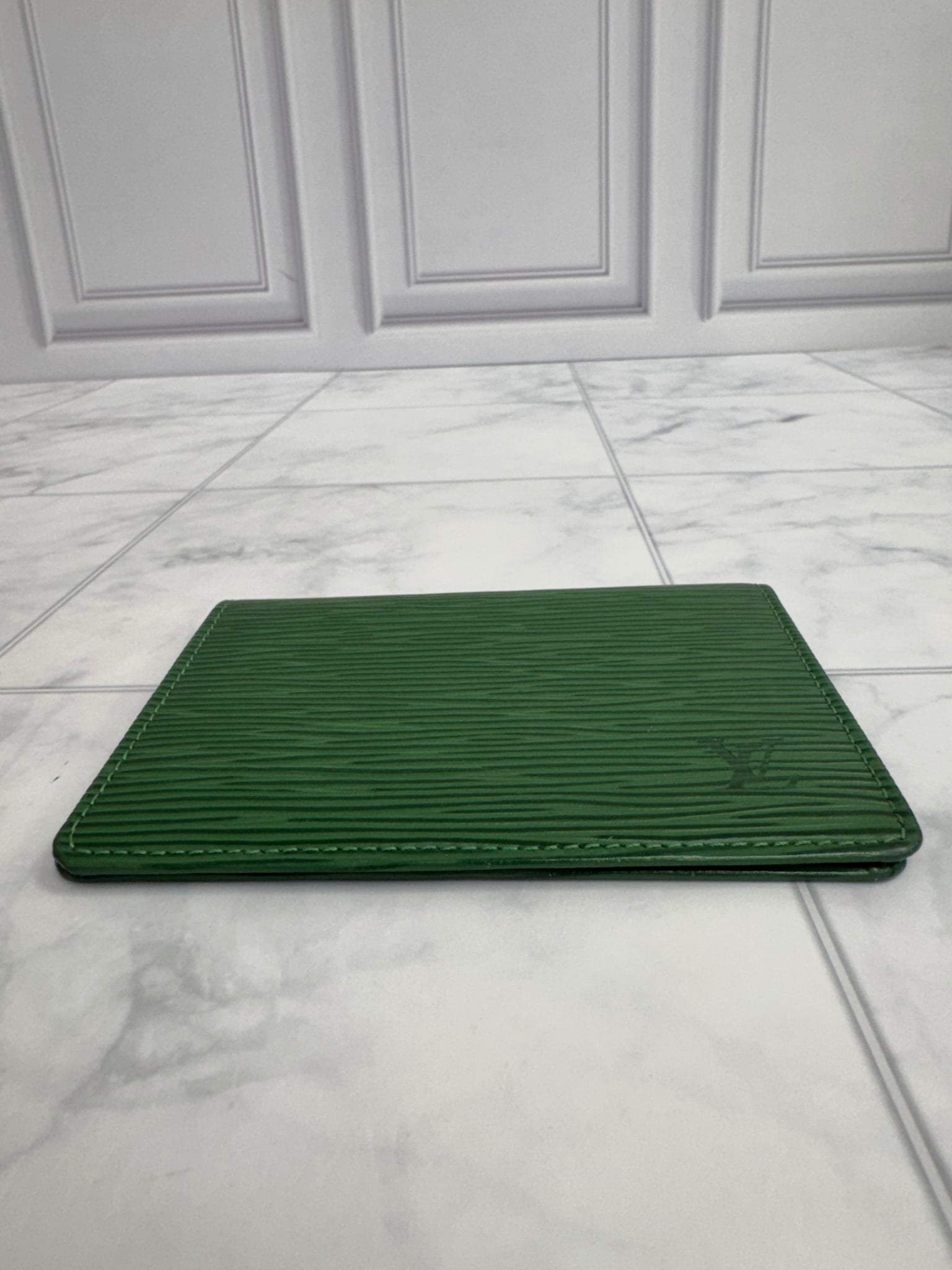 Louis Vuitton Green Epi Leather ID Case