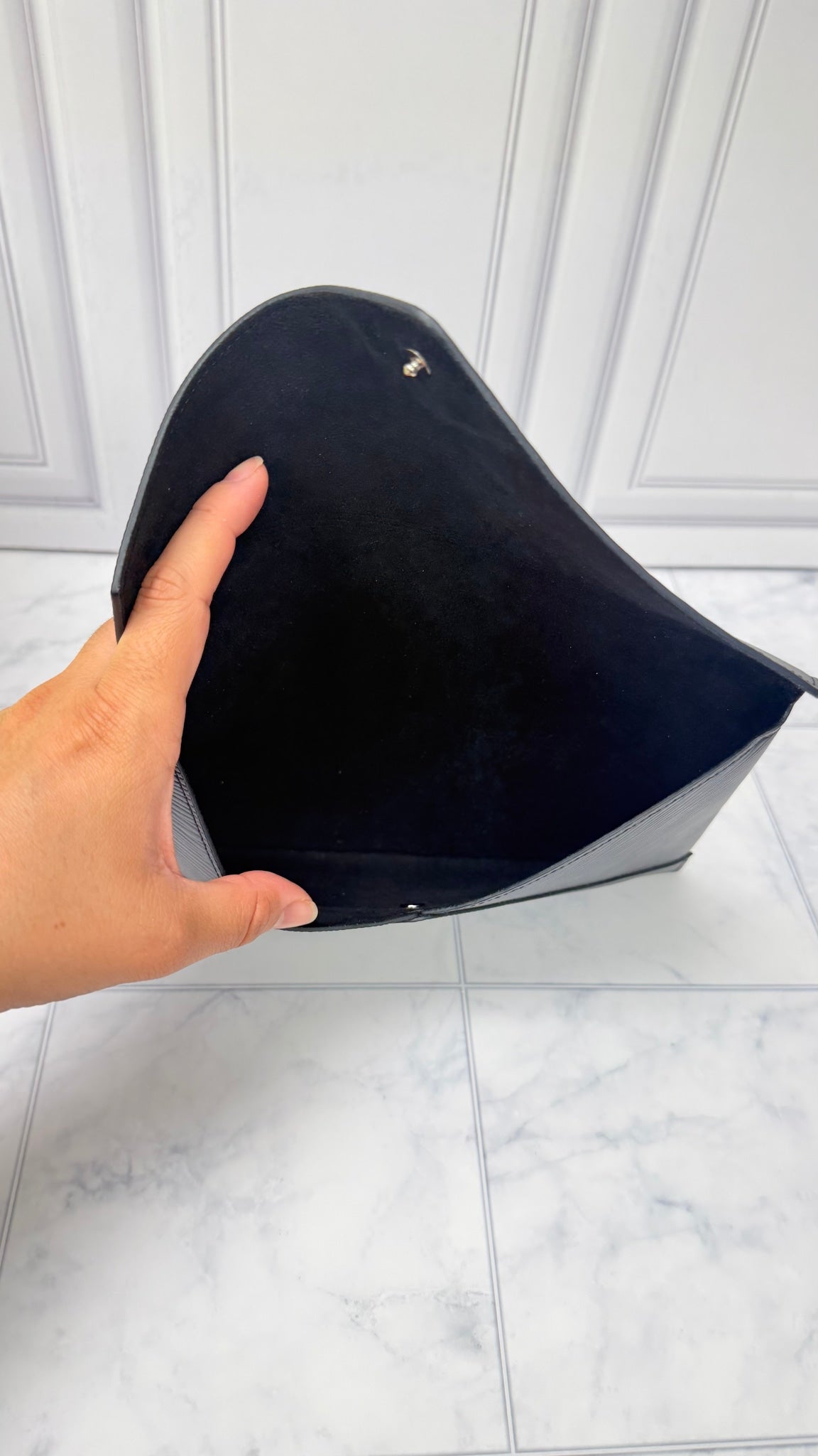 Louis Vuitton Black Epi Large Kirigami Pochette Clutch