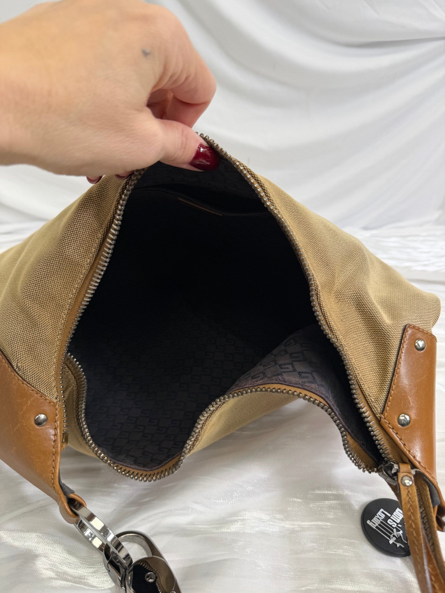 Gucci Tan Canvas Hobo Shoulder Bag