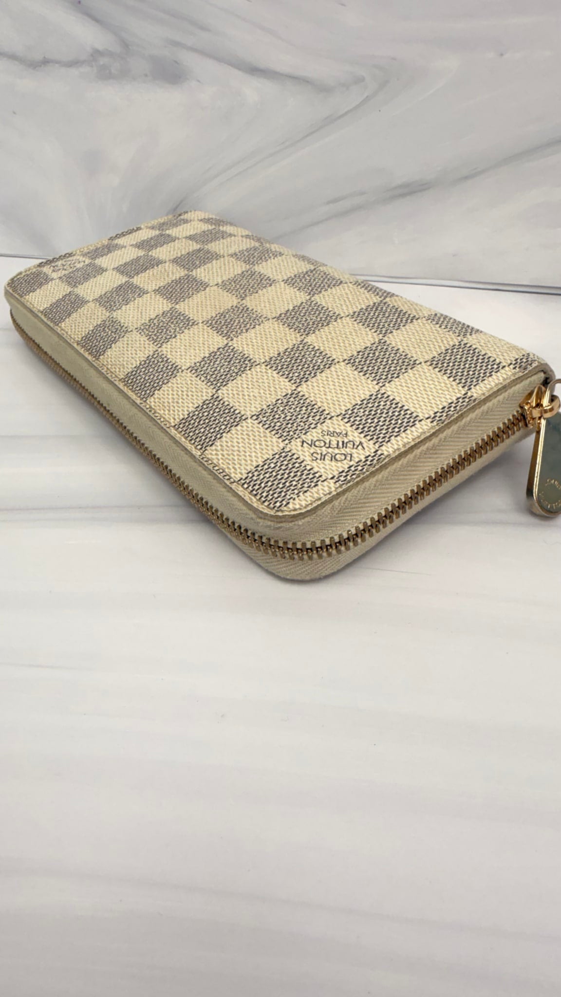 Louis Vuitton Damier Azur Zippy Wallet