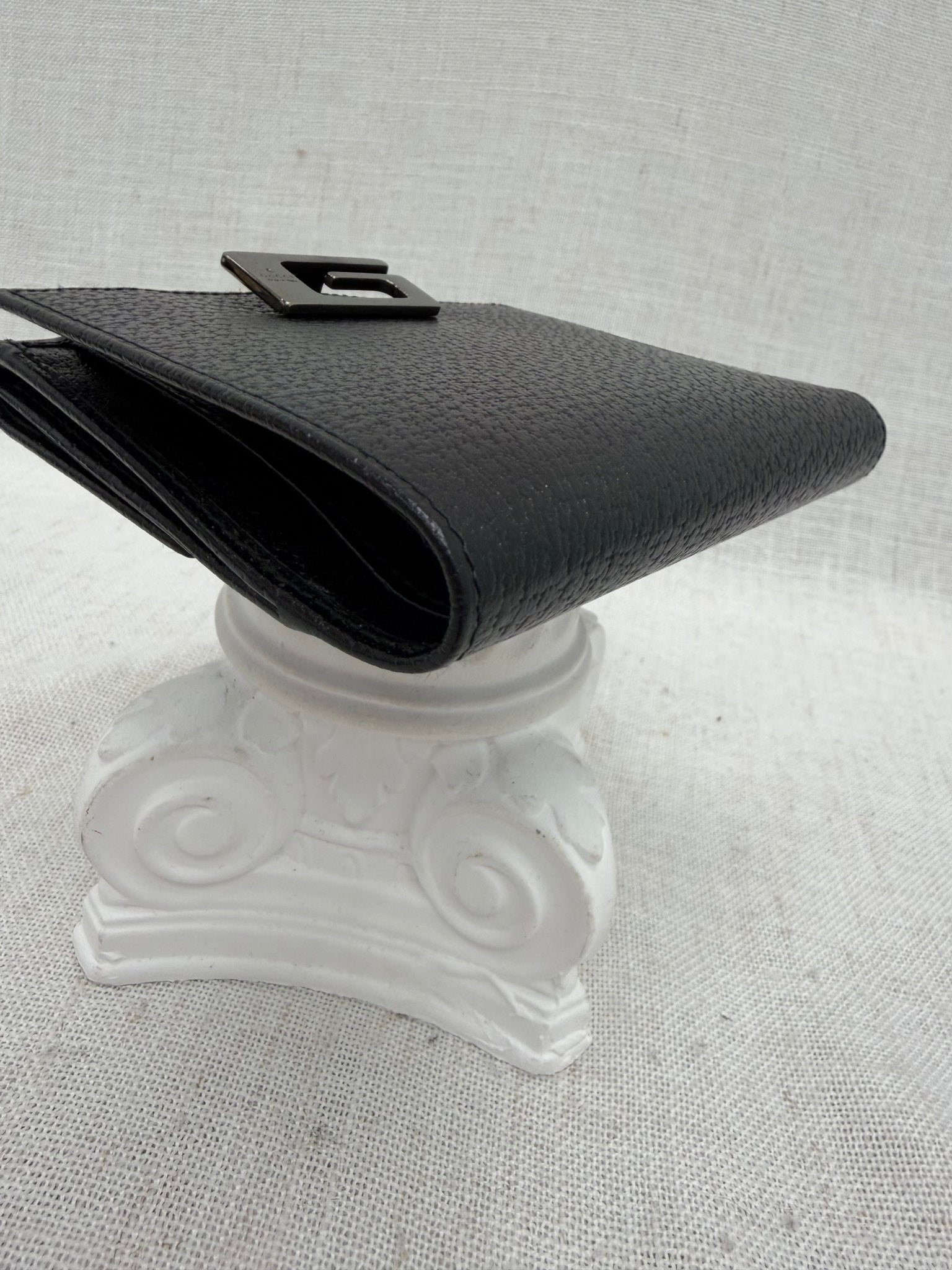 Gucci Black Guccissima Zippy Wallet